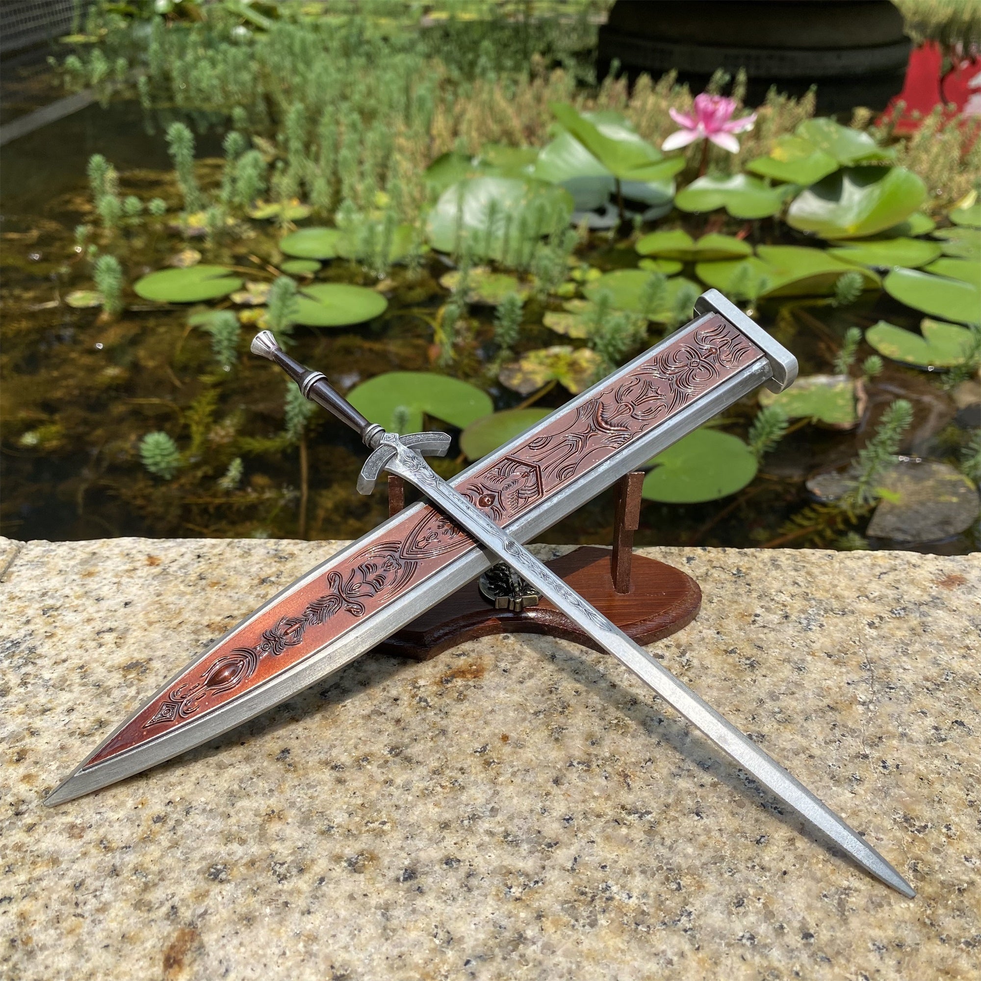 1/6 Ludwig's Holy Blade Replica Metal Miniature - Tophatter Daily Deals