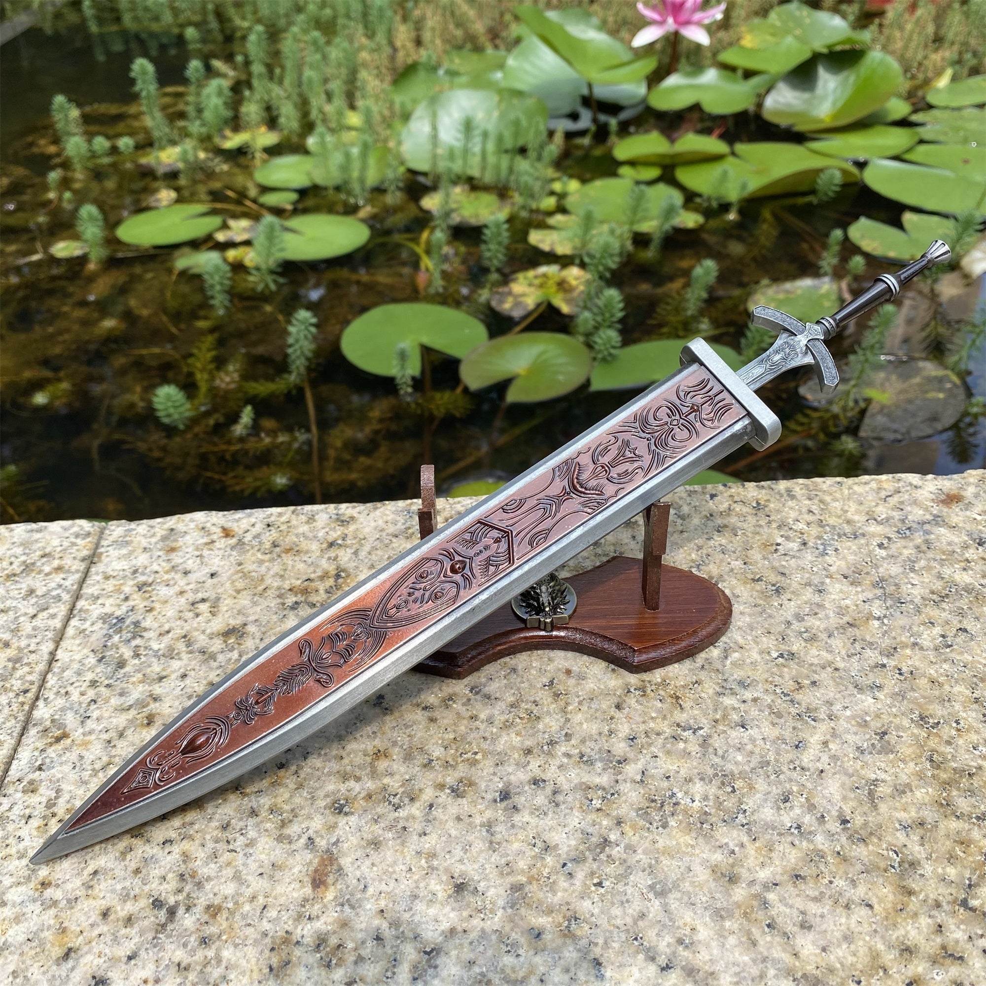 1/6 Ludwig's Holy Blade Replica Metal Miniature - Tophatter Daily Deals