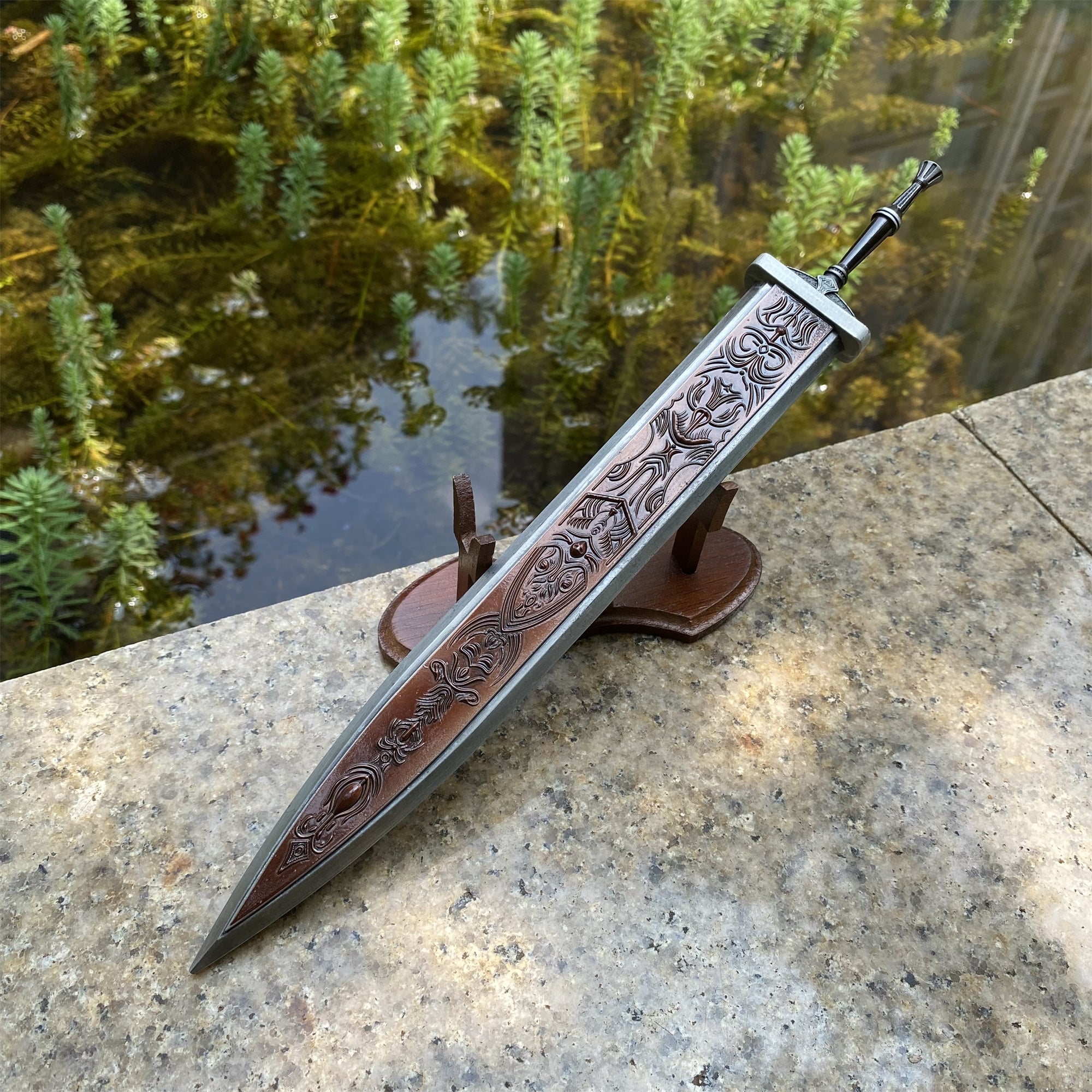 1/6 Ludwig's Holy Blade Replica Metal Miniature - Tophatter Daily Deals