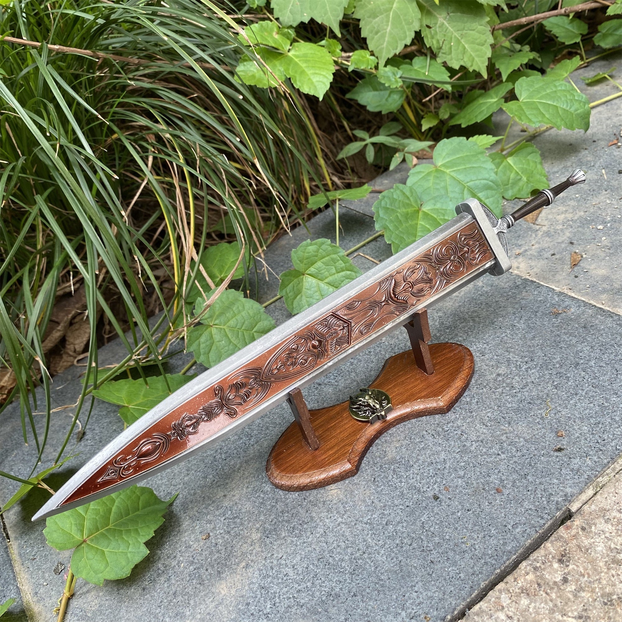 1/6 Ludwig's Holy Blade Replica Metal Miniature - Tophatter Daily Deals