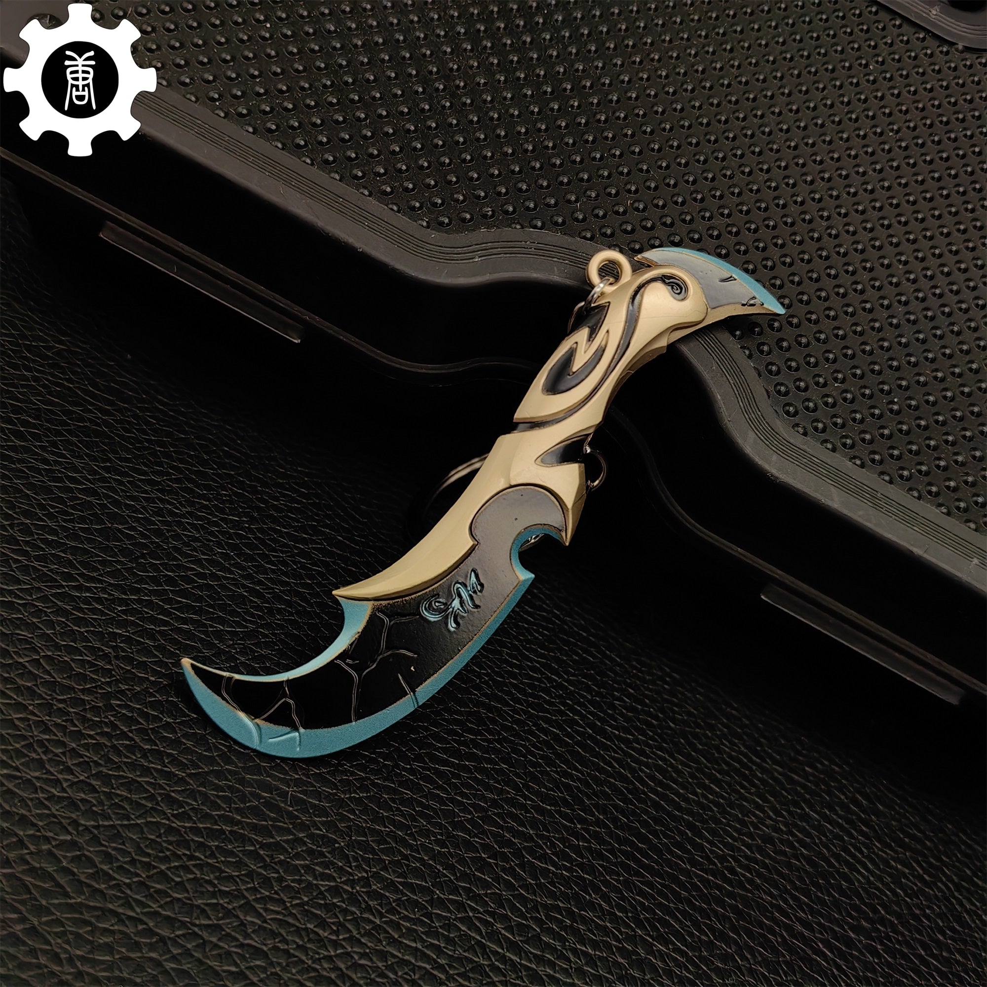 Val Luna's Descent Knife Keychain Metal Backpack Pendant - Tophatter Daily Deals