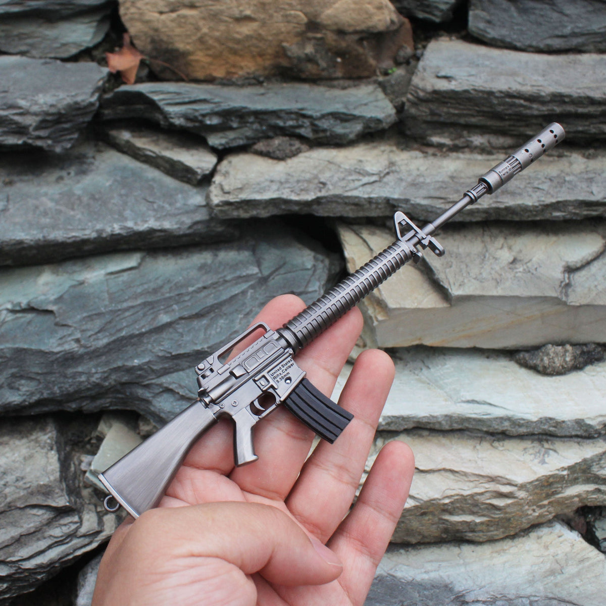 M16 Miniature Metal Gun 23CM/9.1" M16 Only - Tophatter Daily Deals