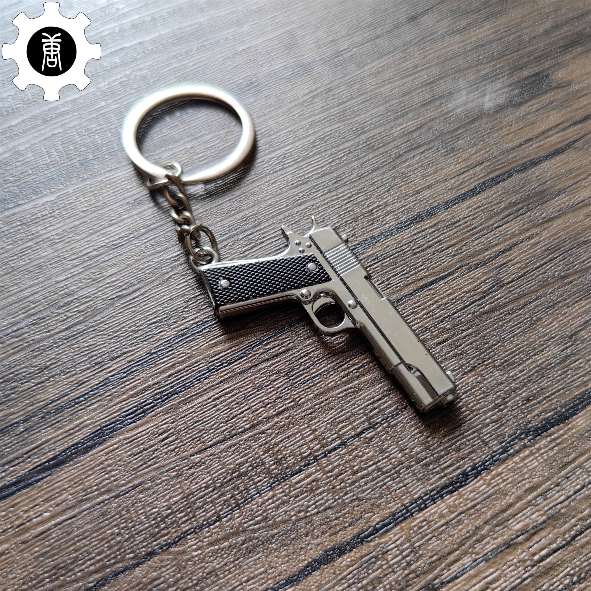 Mini M1911 Pistol Metal Keychain - Tophatter Daily Deals