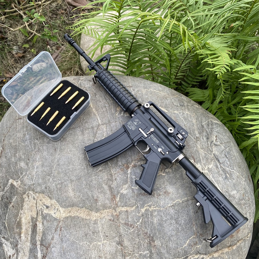 M4A1 1:2.05 Gun Replica Highly-Detailed M4A1 Miniature Alloy Model Gun 40CM/15.7'' - Tophatter Daily Deals