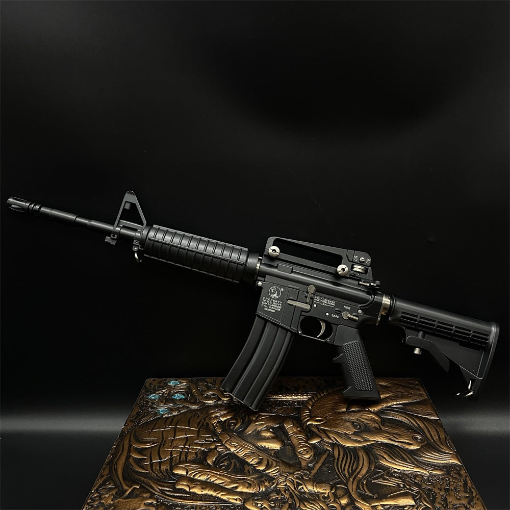 M4A1 1:2.05 Gun Replica Highly-Detailed M4A1 Miniature Alloy Model Gun 40CM/15.7'' - Tophatter Daily Deals