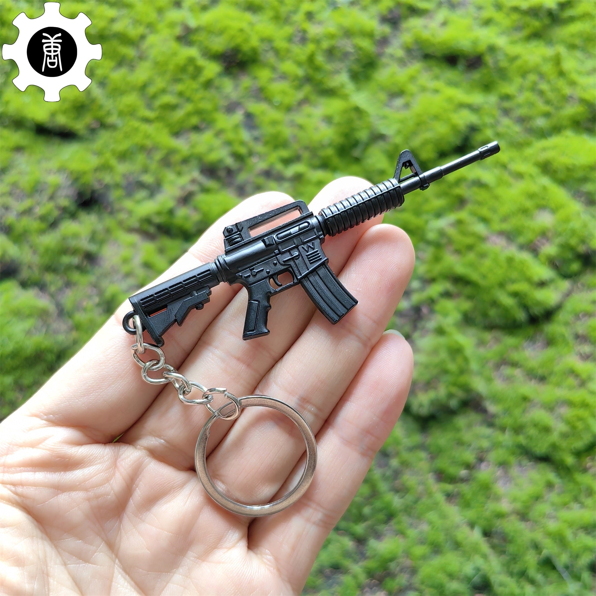 21 in 1 World Famous Assault Rifle Gun Keychain Metal Pendant For Military Hobby - Tophatter Daily Deals