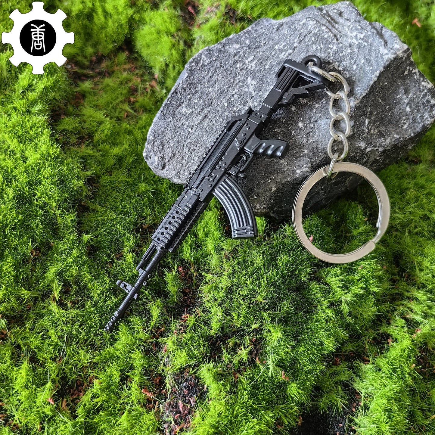 21 in 1 World Famous Assault Rifle Gun Keychain Metal Pendant For Military Hobby - Tophatter Daily Deals