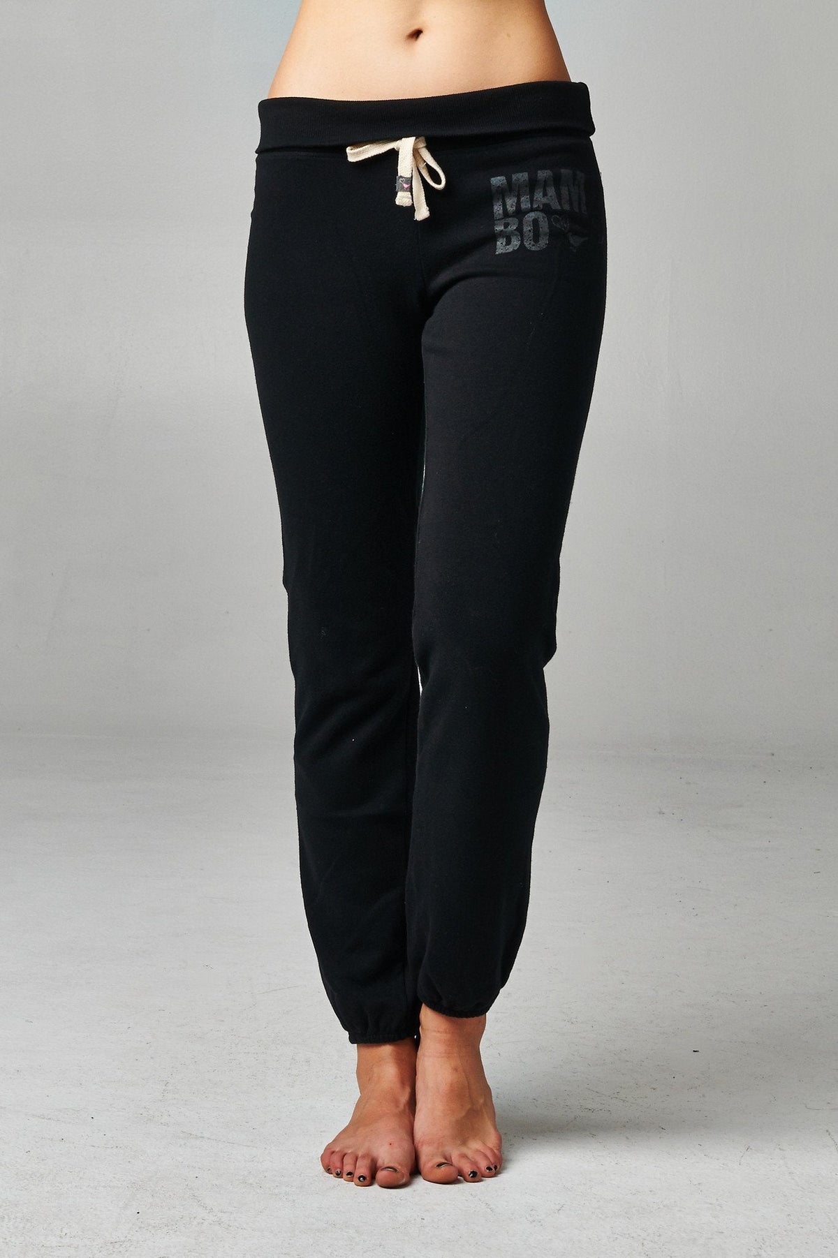 Women's Fold-over Waistband French Terry Screened Sweatpants Black Pants - Tophatter Daily Deals