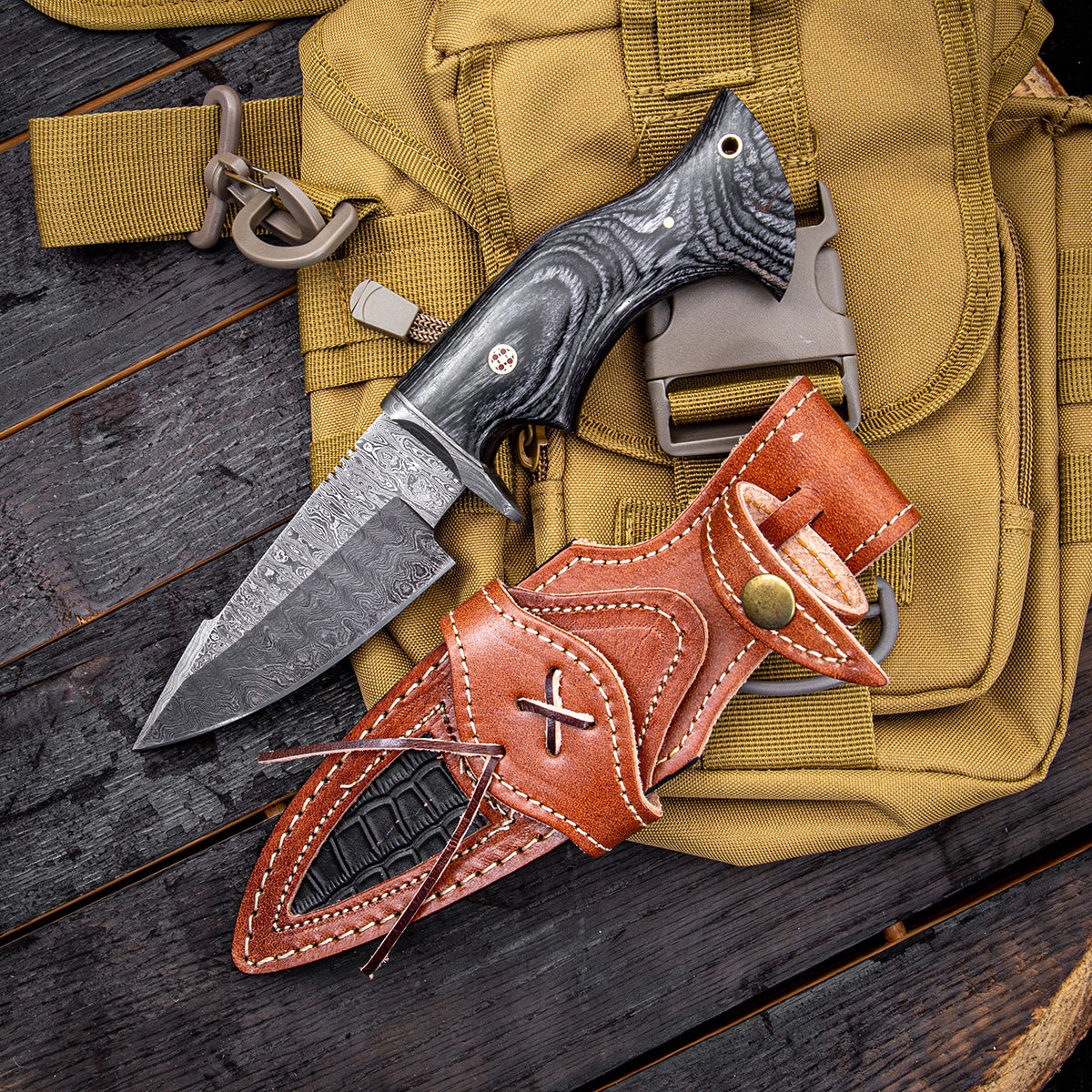10′ Handmade Damascus Steel Knife with Leather Sheath - Tophatter Daily Deals