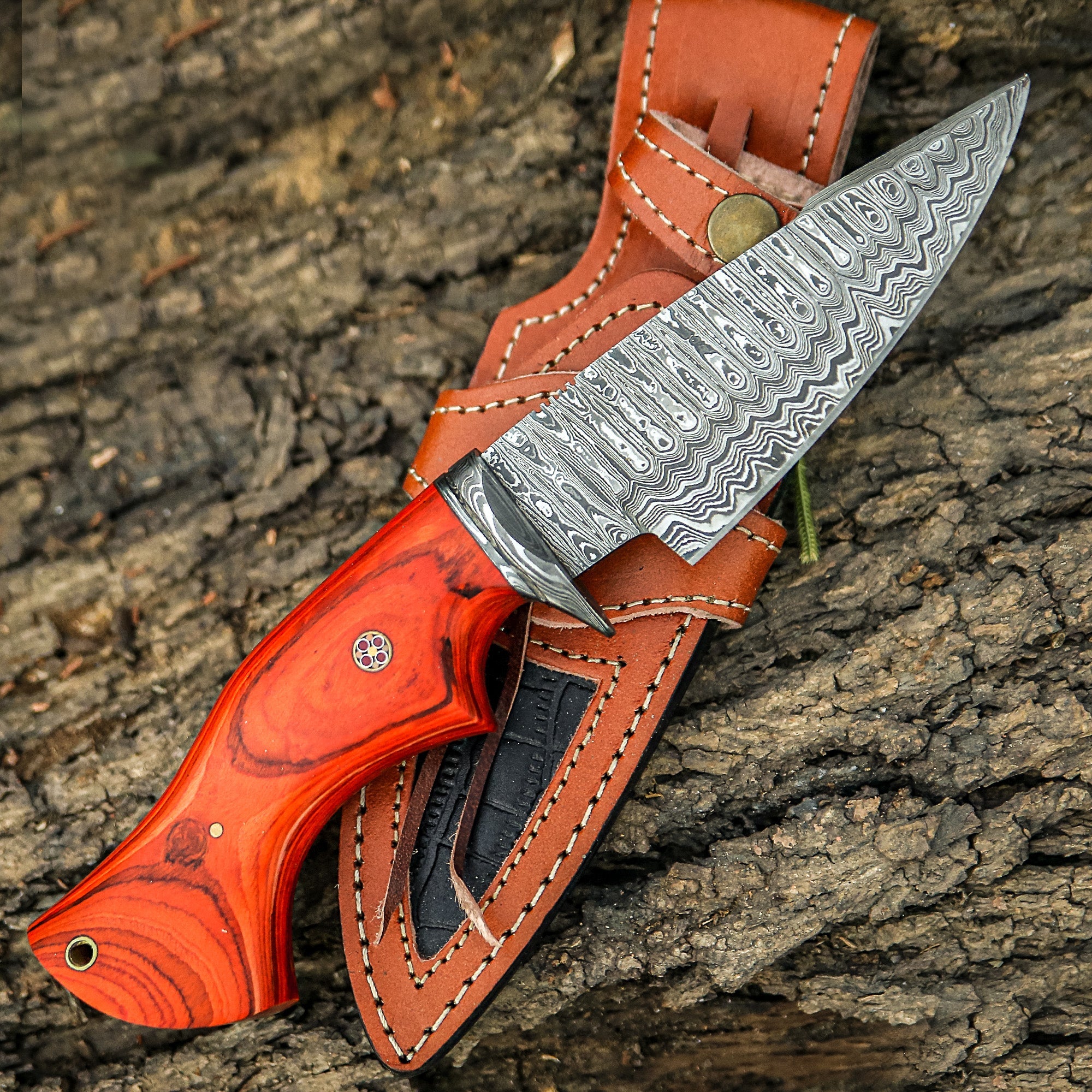 10′ Handmade Damascus Steel Knife with Leather Sheath - Tophatter Daily Deals