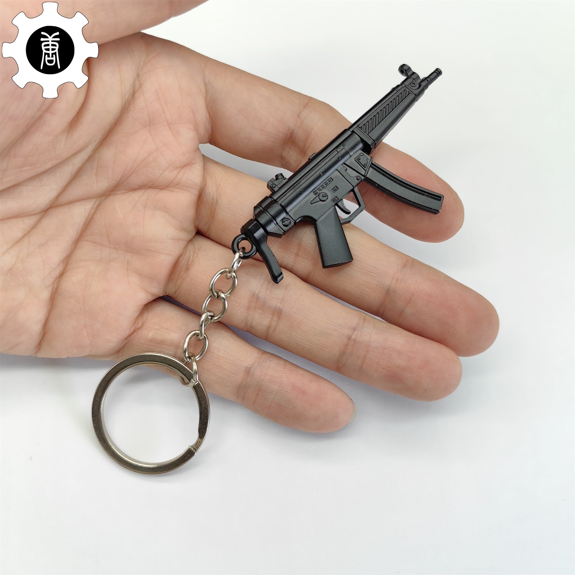 Tiny Metal MP5 Submachine Gun Model Keychain Keychain - Tophatter Daily Deals