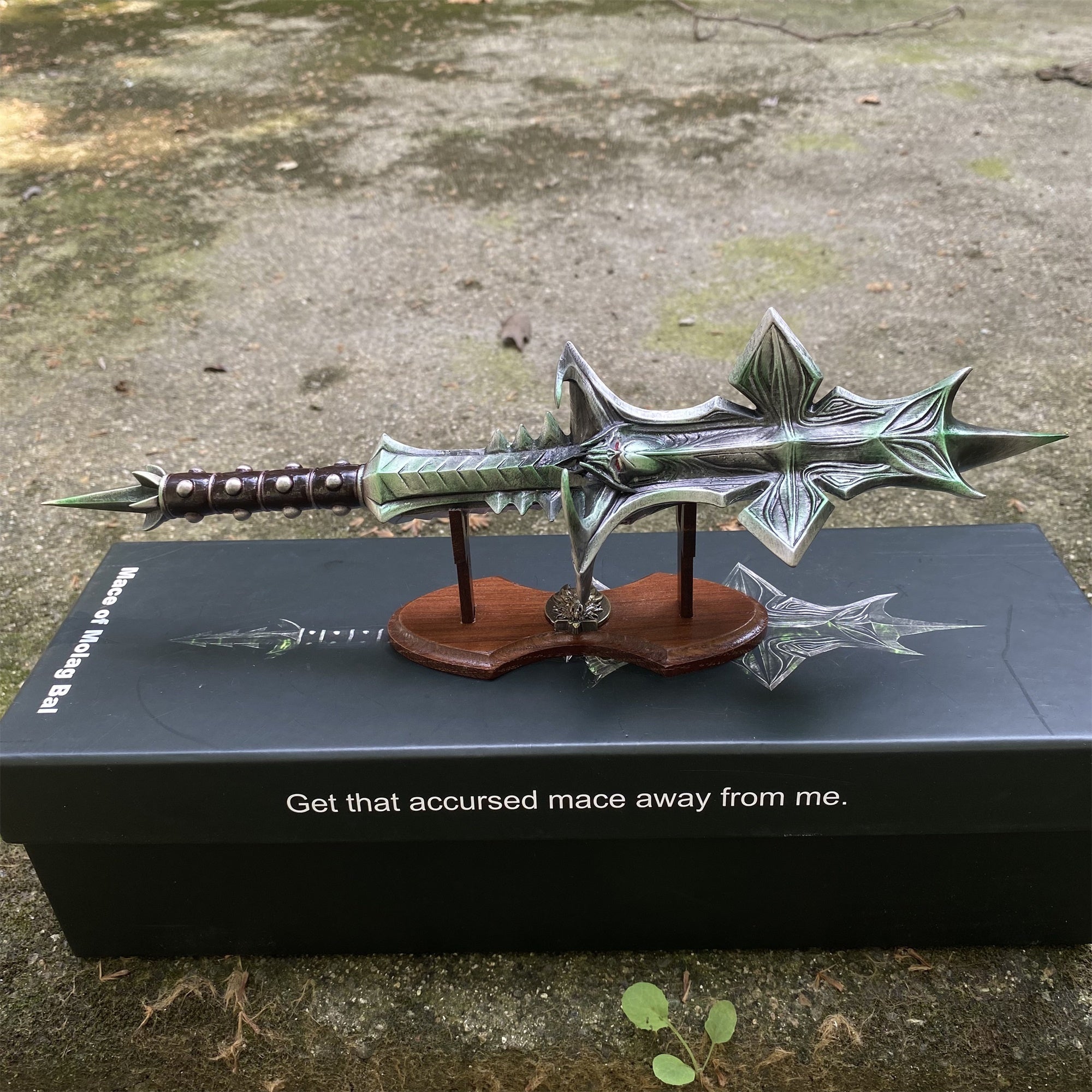 Metal Mace Of Molag Bal 1/2 Scale Fan Art With Stand A - Tophatter Daily Deals