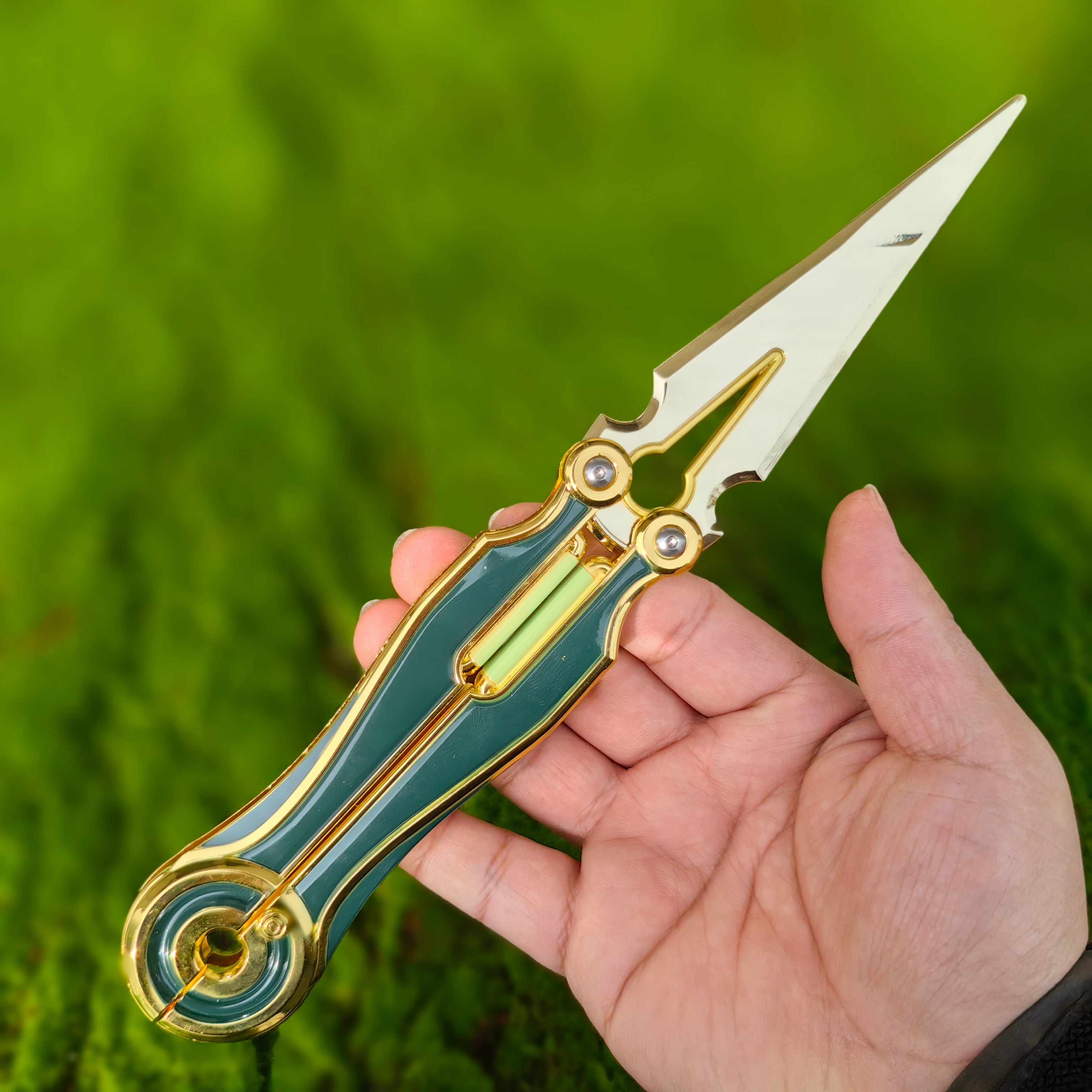 Val Game Knife Handicrafts Metal Game Skin Knife Gamer Gift Magepunk Knife-Green - Tophatter Daily Deals