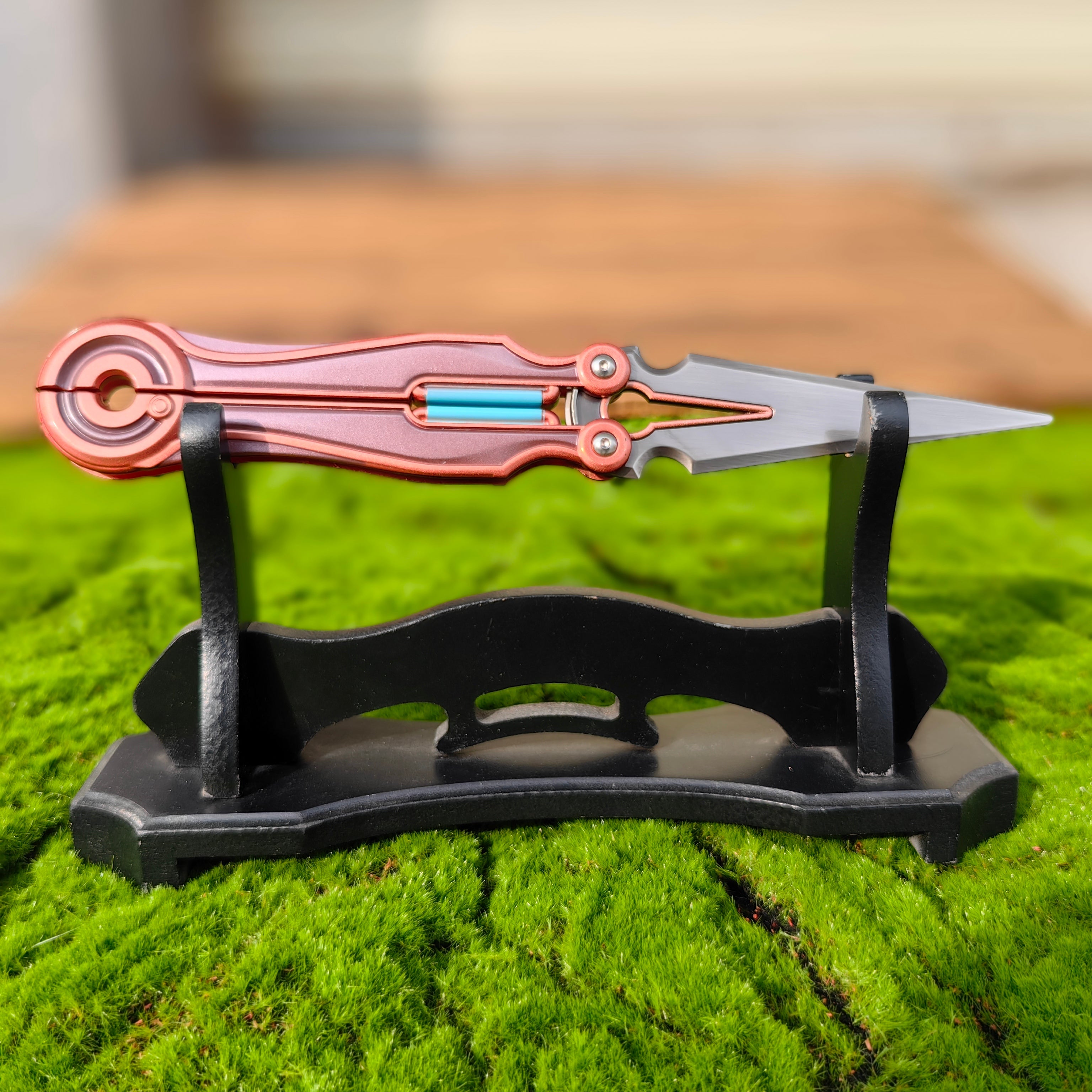 Metal Magepunk 3.0 Sparkswitch Knife Dull Blade Replica For Display Brown & Stand A - Tophatter Daily Deals