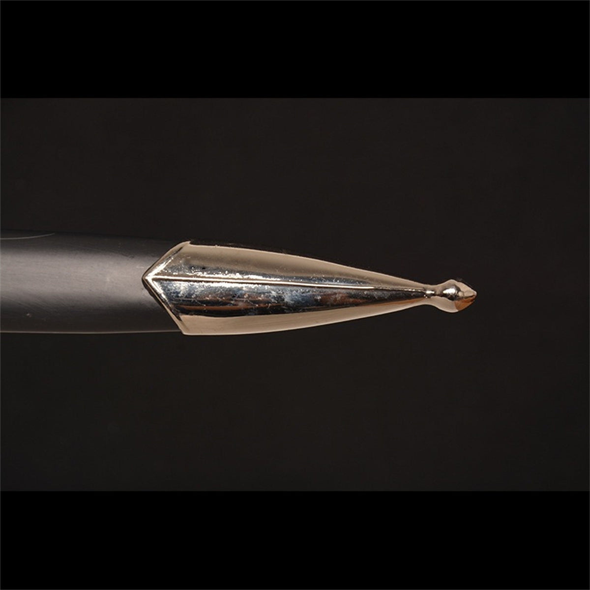 Medieval Knight Sword Display Art - Tophatter Daily Deals