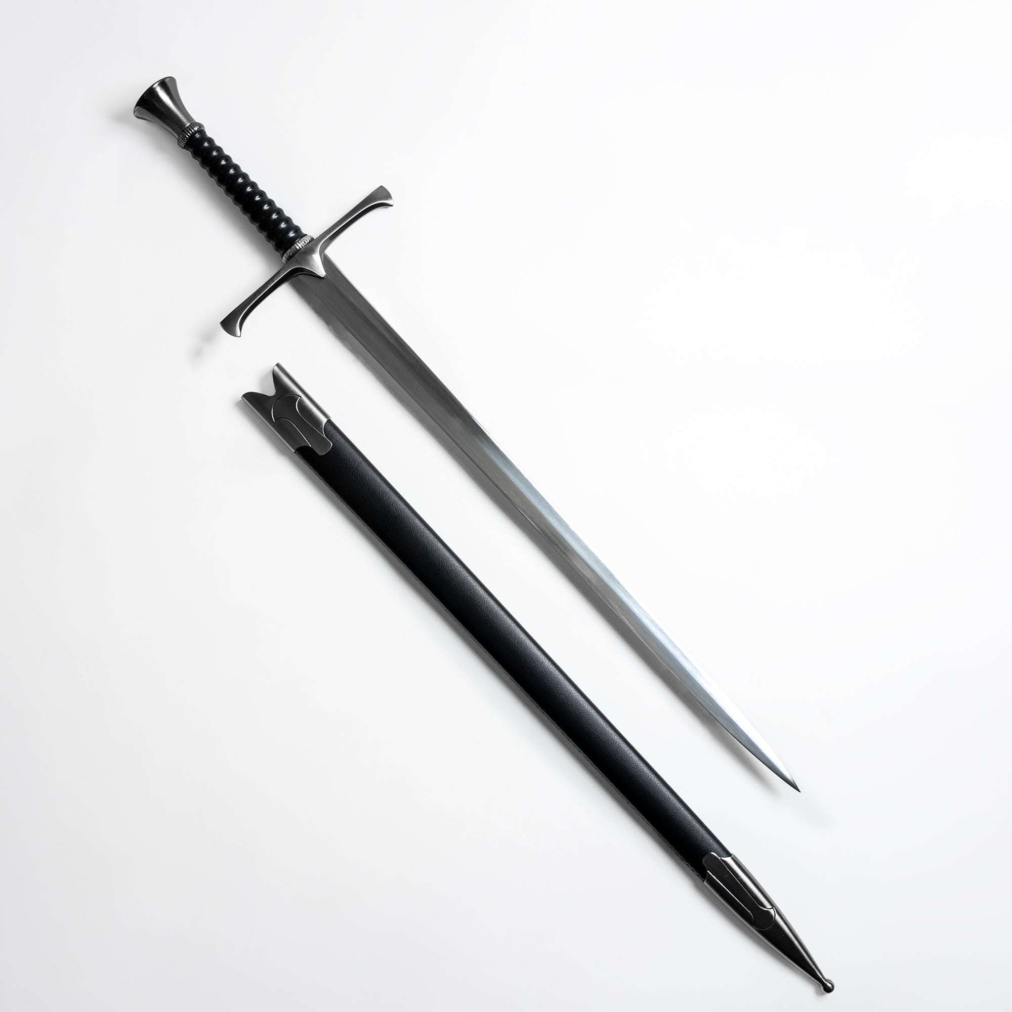 Medieval Claymore Sword - Fire and Steel Fire and Steel Exclusive - Tophatter Daily Deals