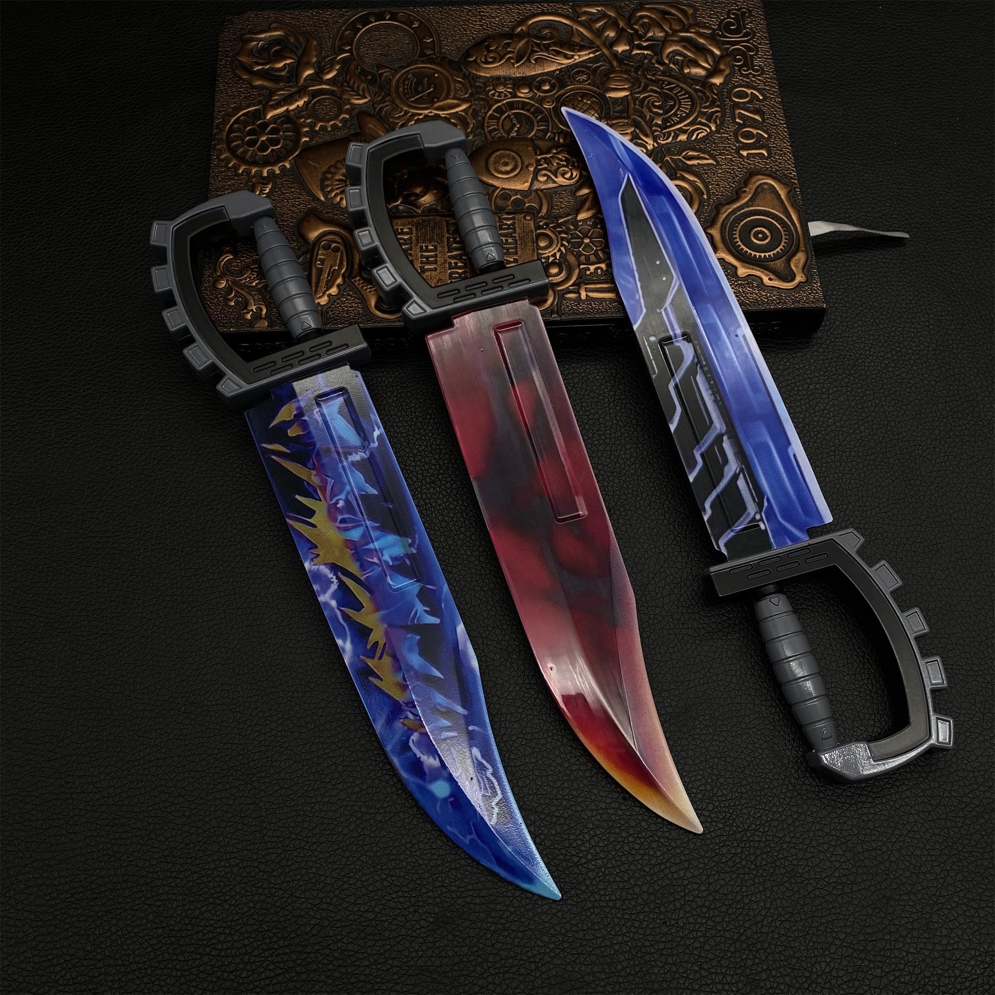 Melee Assault Knife Metal Replica 3 Options - Tophatter Daily Deals
