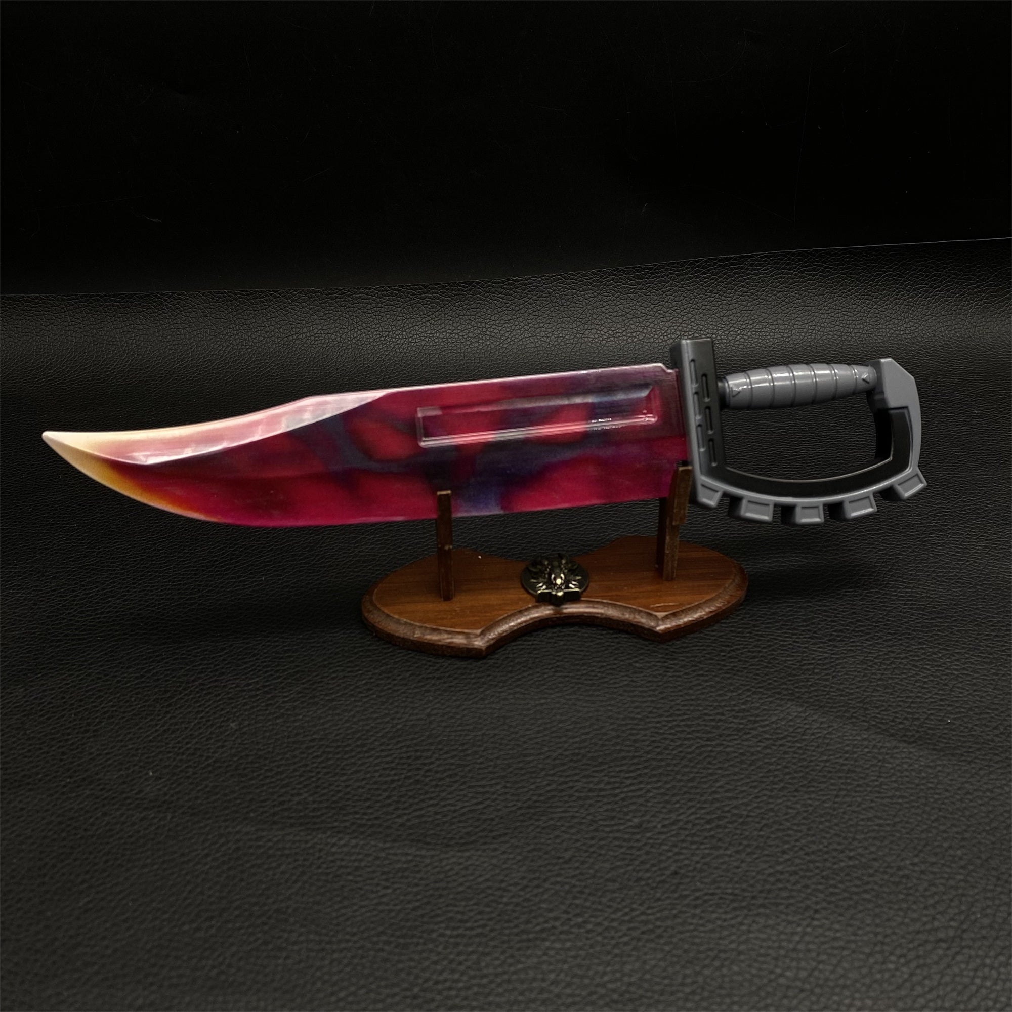 Melee Assault Knife Metal Replica 3 Options Knife B & Stand - Tophatter Daily Deals