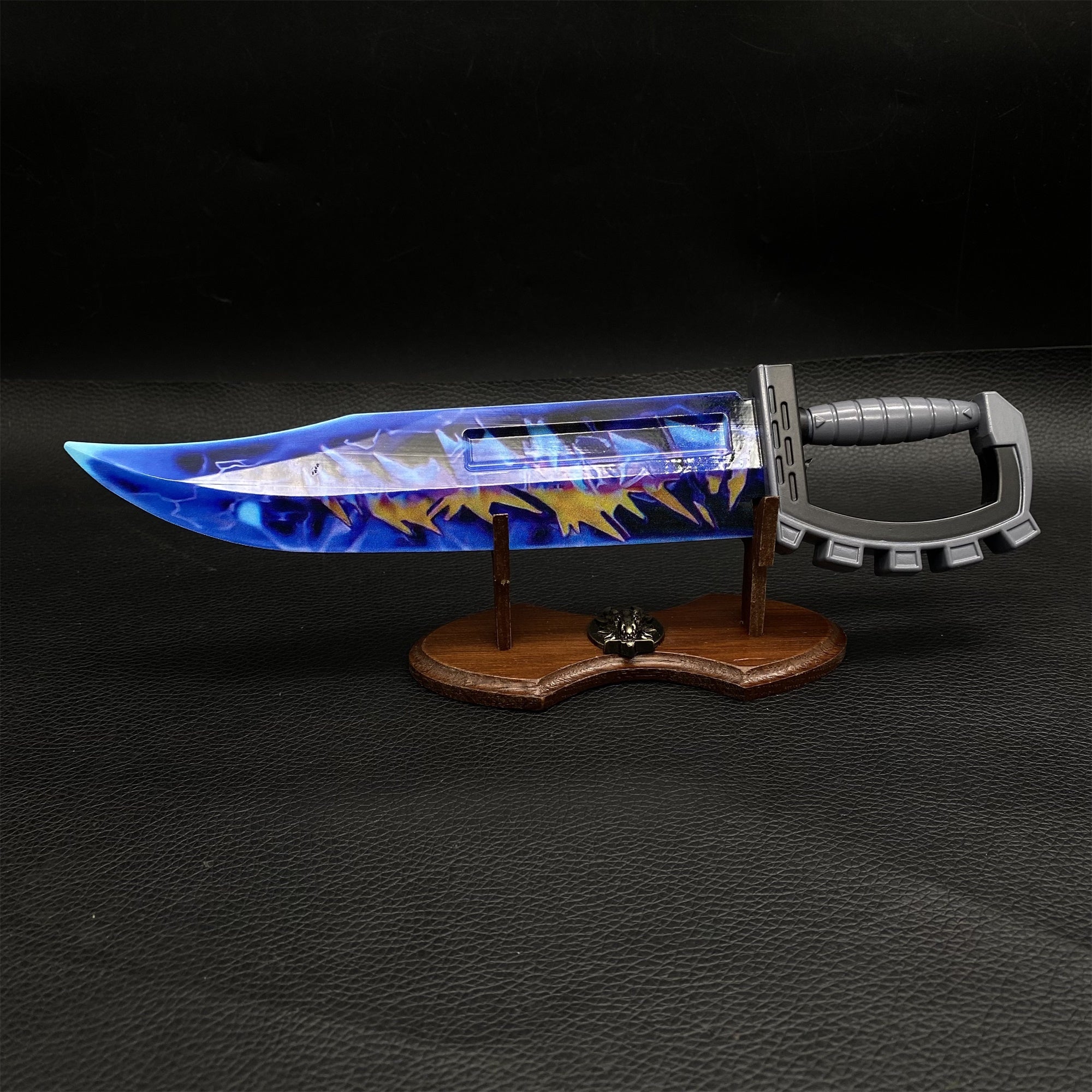 Melee Assault Knife Metal Replica 3 Options Knife C & Stand - Tophatter Daily Deals