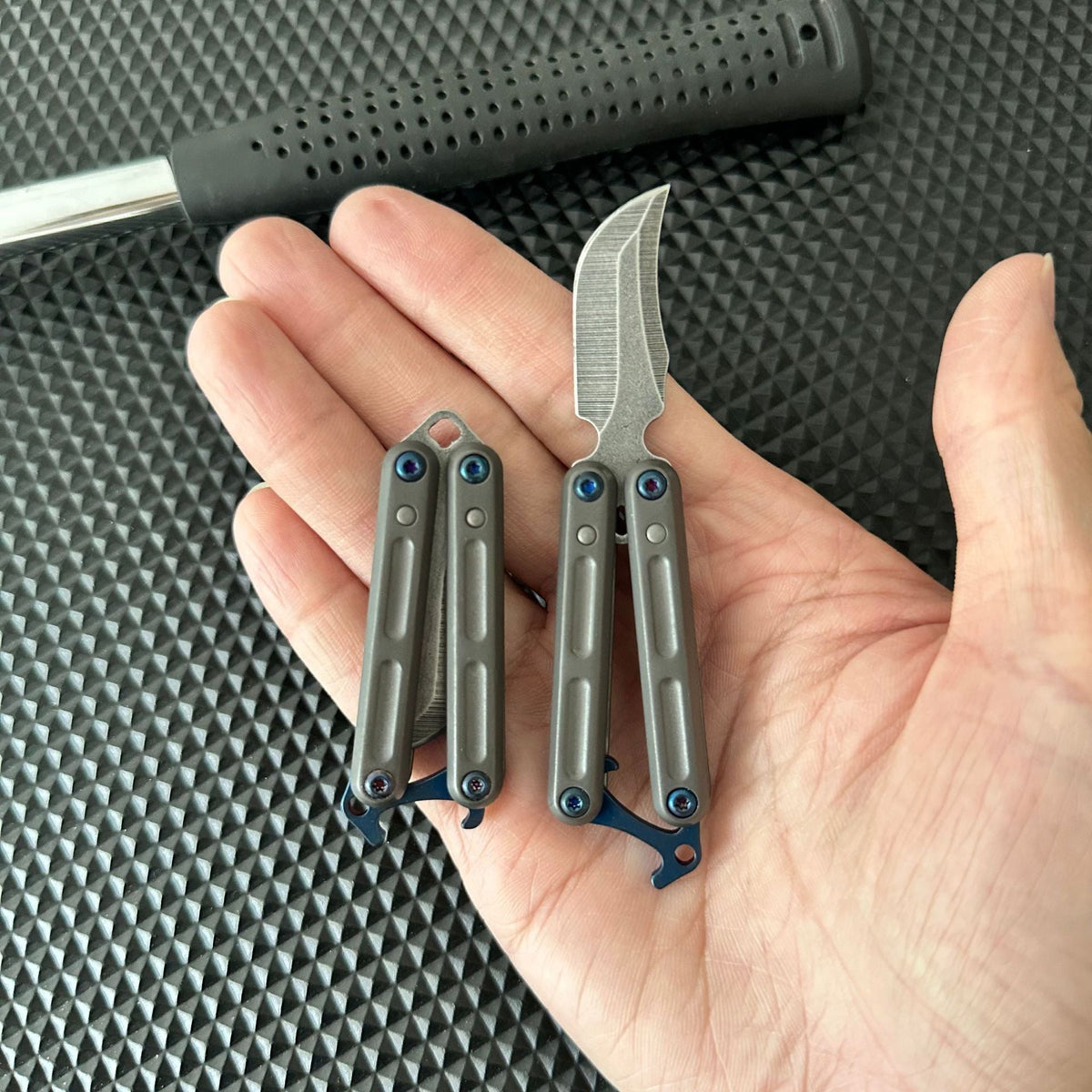 Mini Butterfly Knife Keychain - Tophatter Daily Deals