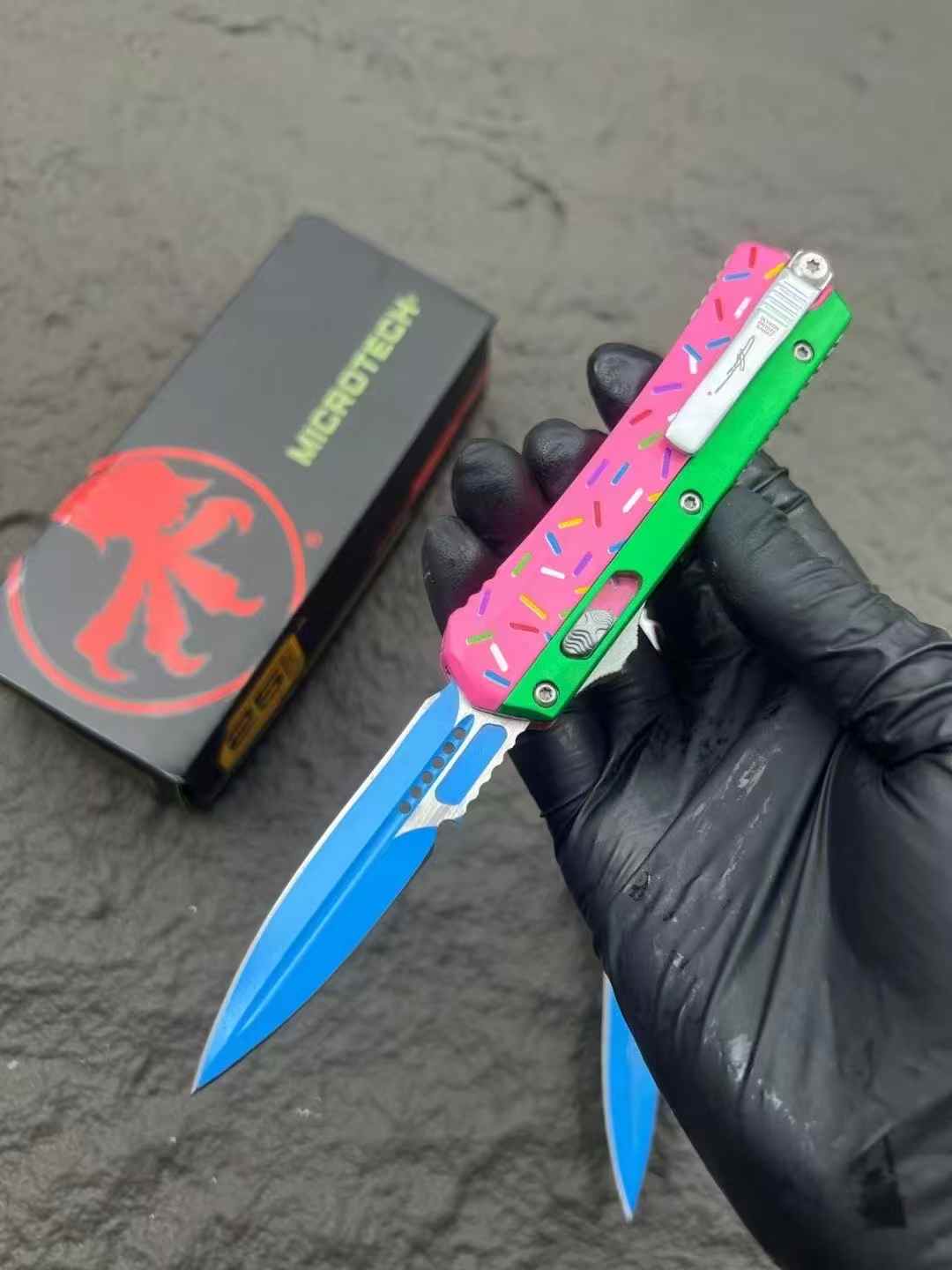 Mini Serpent God Donut (Zinc-Aluminum Handle) - Tophatter Daily Deals