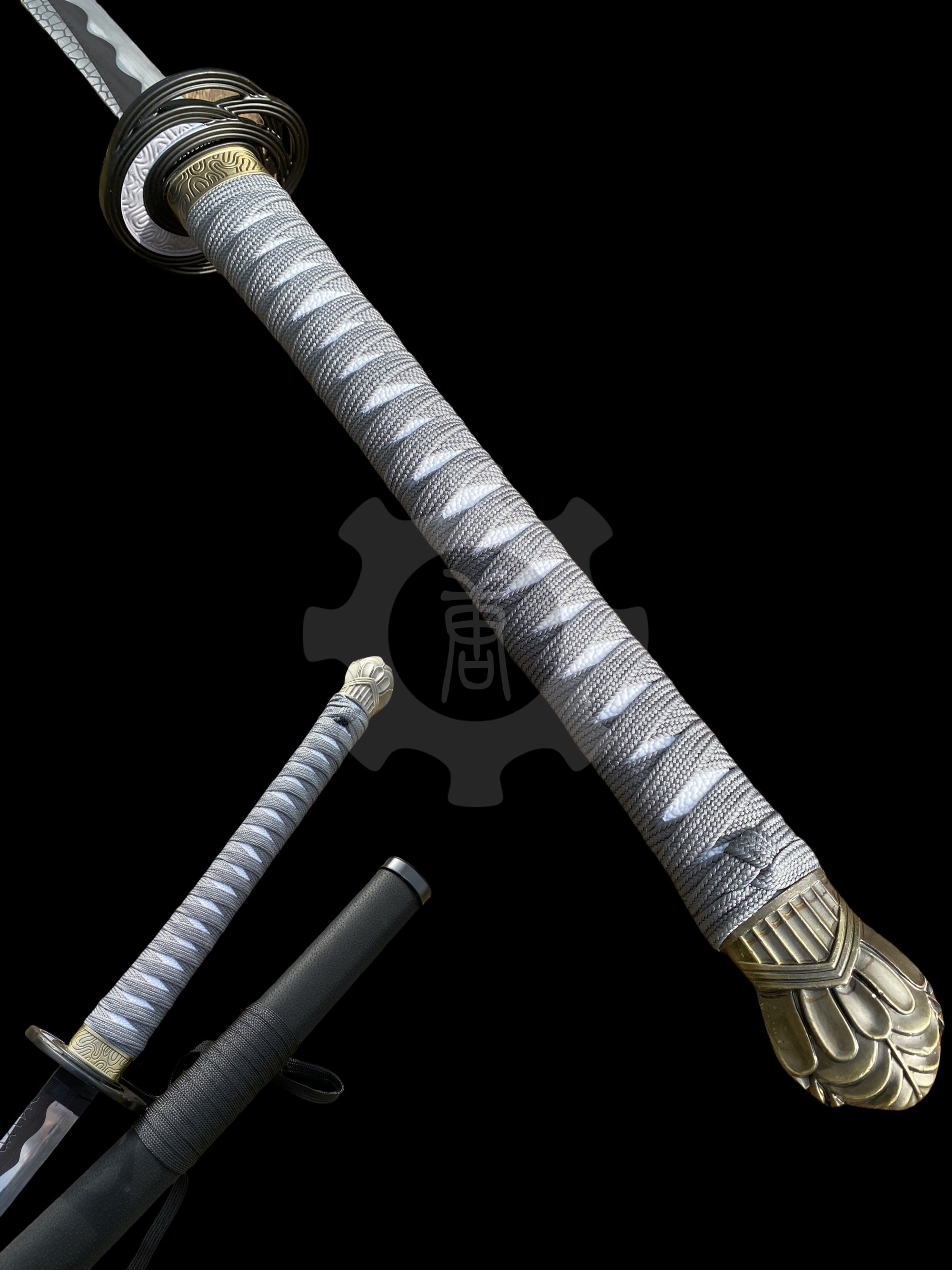 Moonveil Katana Real-Life Metal Replica - Tophatter Daily Deals