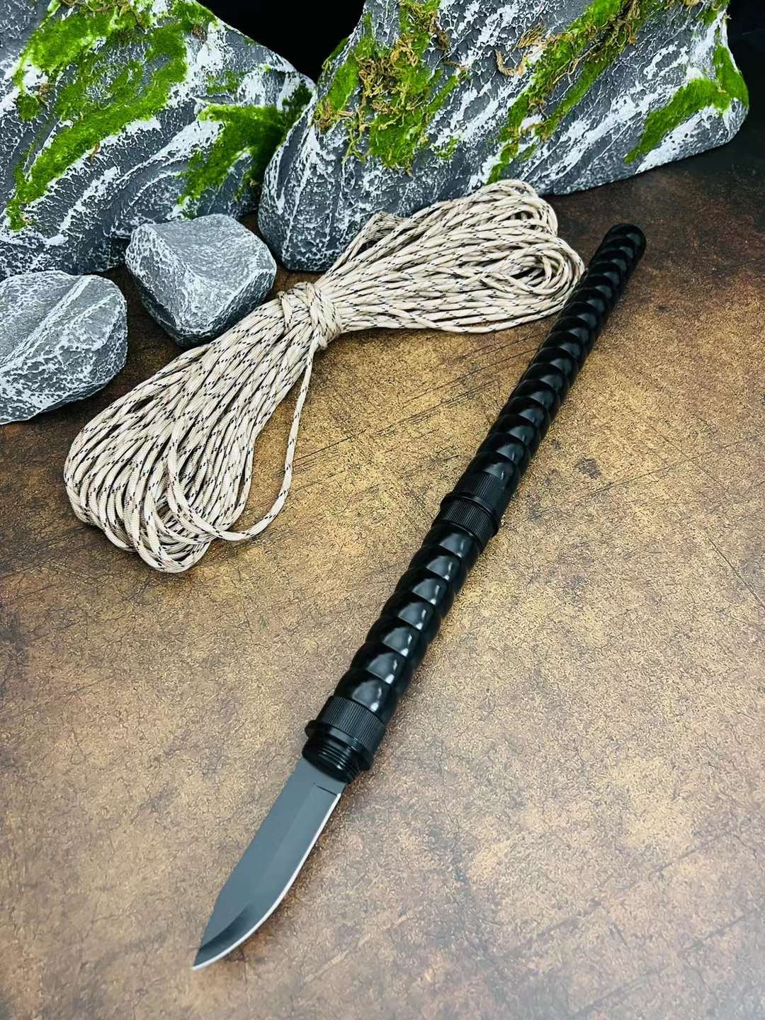 Multi-Functional Wolf Fang Triangular Knife - Tophatter Daily Deals