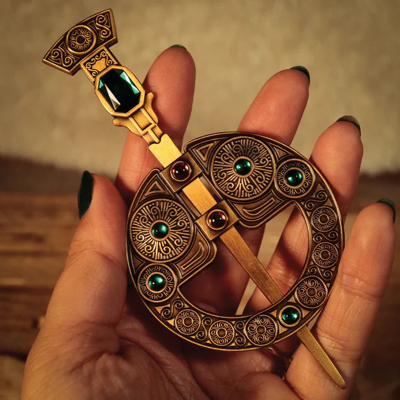 The Witcher – Renfri’s Brooch Replica Brooch - Tophatter Daily Deals