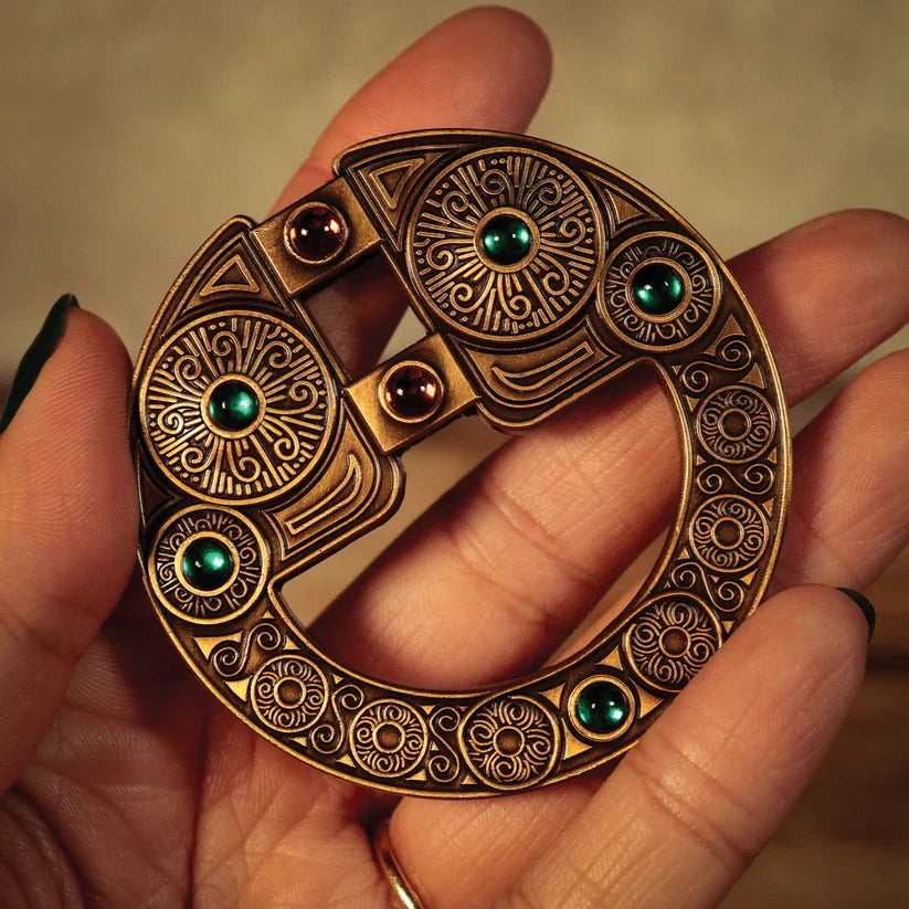 The Witcher – Renfri’s Brooch Replica Brooch - Tophatter Daily Deals