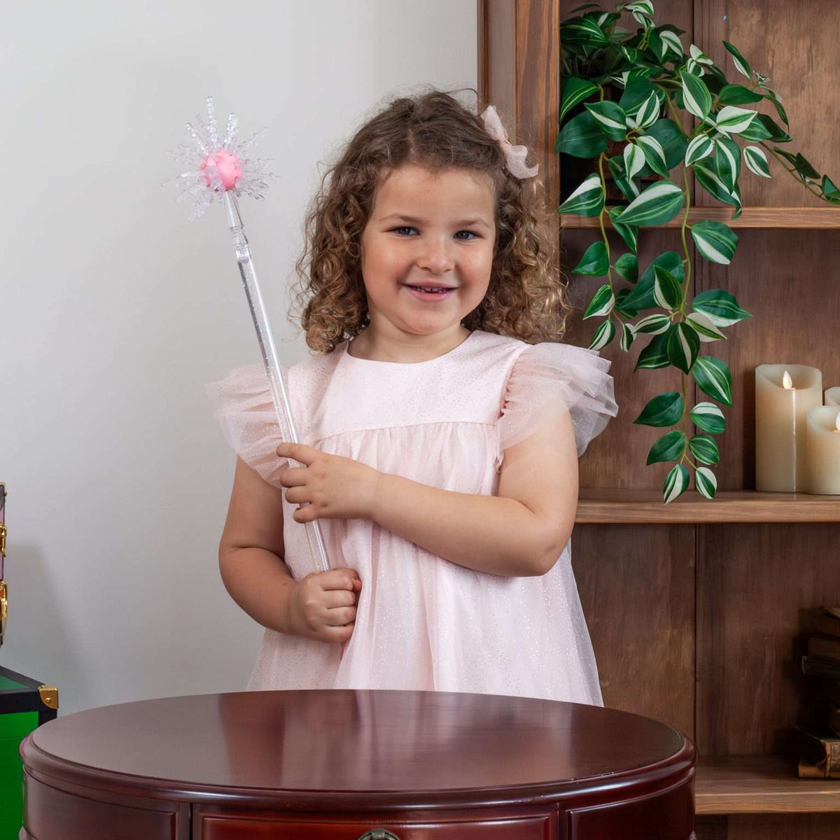 Wicked - Glinda Bubble Wand Role Play Edition Replica Wand - Tophatter Daily Deals