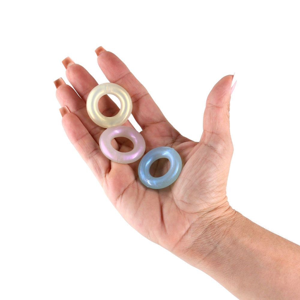 Fantasia Multicolor – Set of 3 Flexible Cock Rings > Cock Ring > Sets - Tophatter Daily Deals