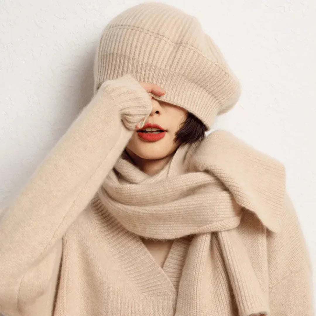 Soft Women’s Cashmere Beret – Ribbed Foldover Band, Winter - Tophatter Daily Deals