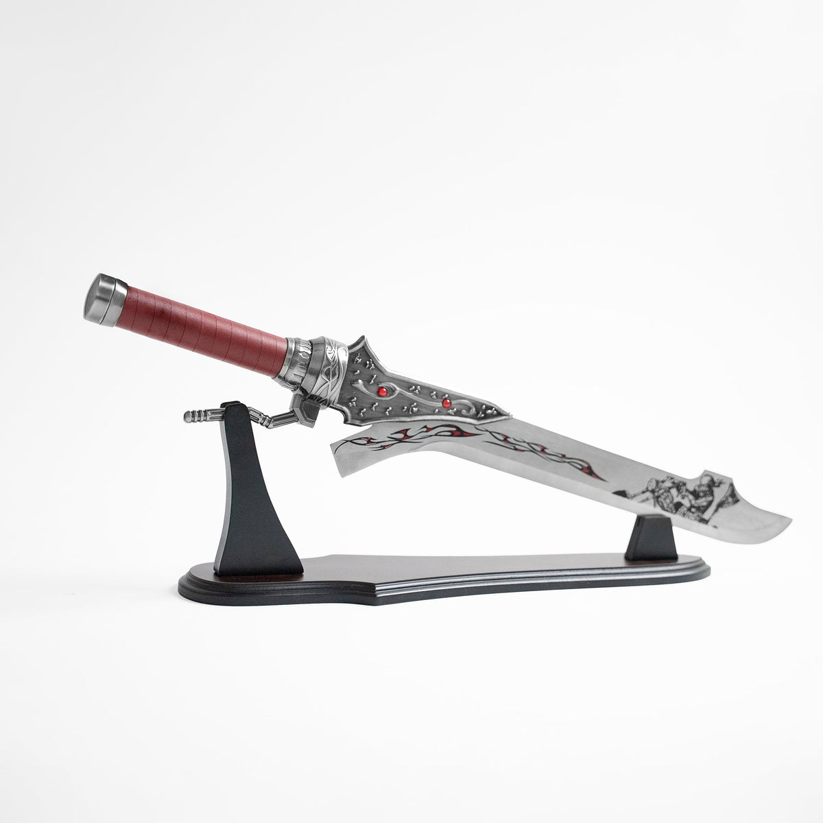 Nero's Red Queen (Short Sword Miniature) Video Game Sword - Tophatter Daily Deals
