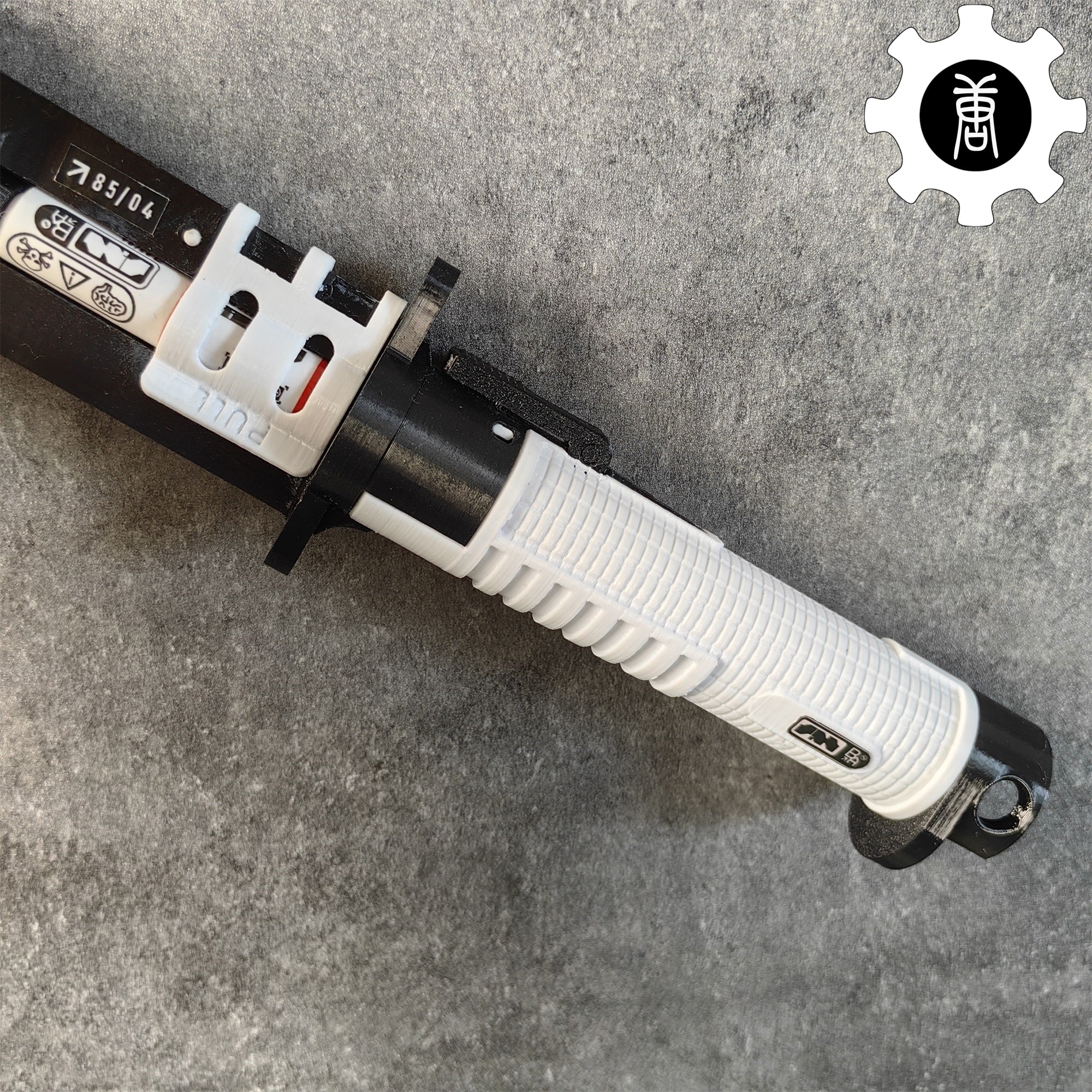 3D Printed Neurotoxin Combat Knife Cosplay Prop - Tophatter Daily Deals