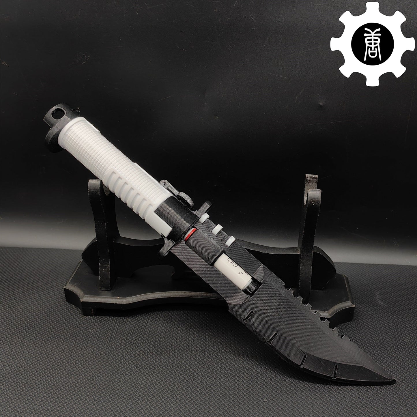 3D Printed Neurotoxin Combat Knife Cosplay Prop - Tophatter Daily Deals