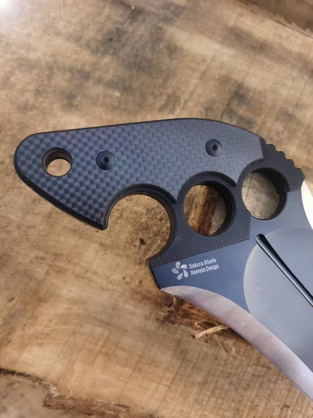 New Nemoto Tomoyuki Design Carbon Fiber Push Dagger Heavy Duty Straight Knife - Tophatter Daily Deals