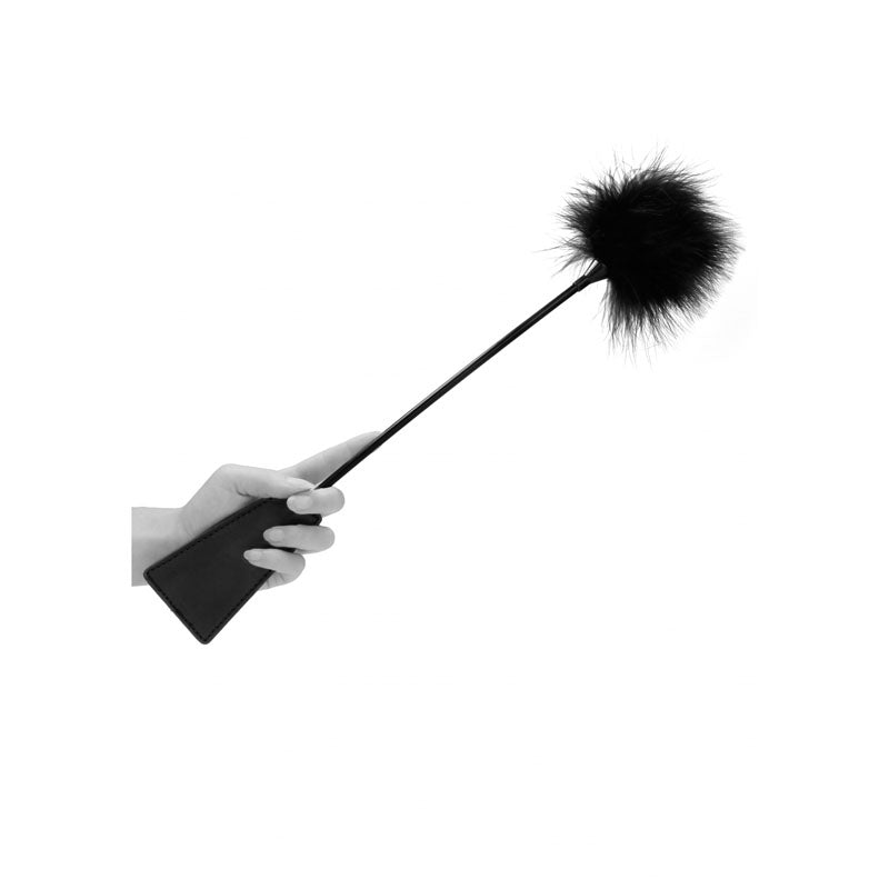Ouch Feather Crop with Feather Tickler – Splashproof 44 cm Crop > Bondage Gear > Handcuffs - Tophatter Daily Deals
