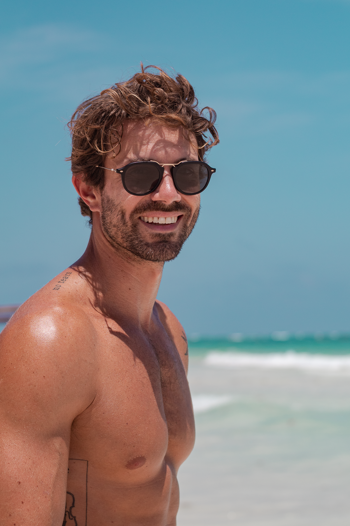 Out East Eyewear Westbury Sunglasses Sunglasses - Tophatter Daily Deals