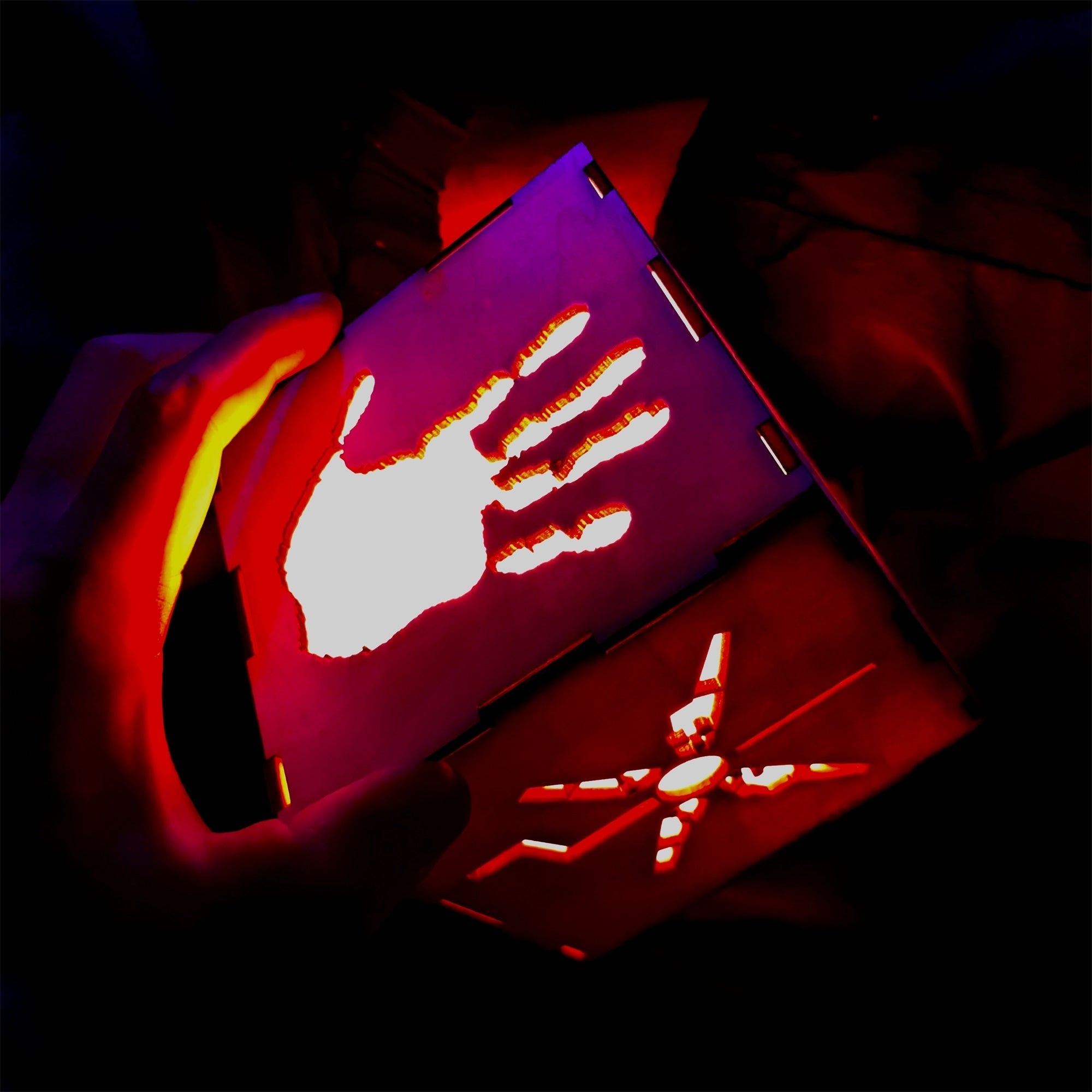 Odradek Terrain Scanner Inspired Night Light - Tophatter Daily Deals