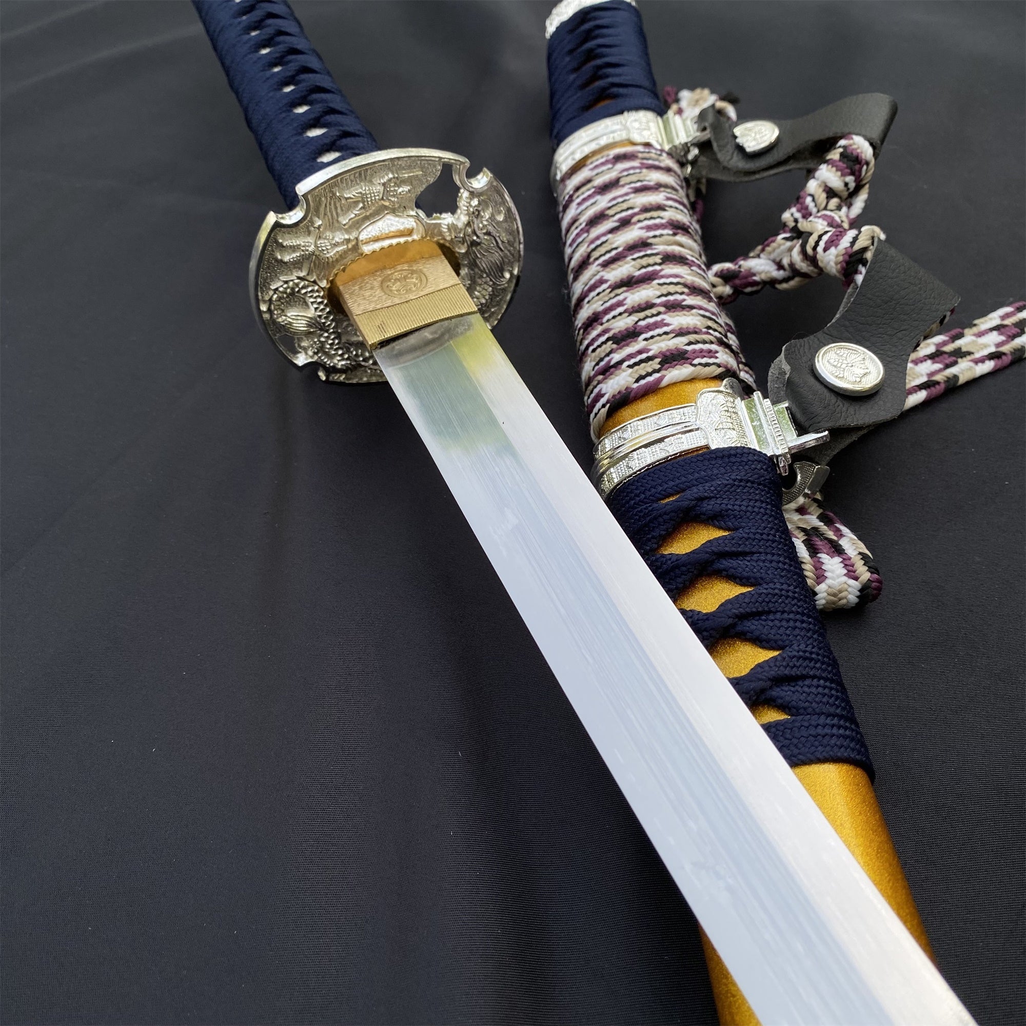 Portable Traditional Japanese Katana With Sageo - Tophatter Daily Deals