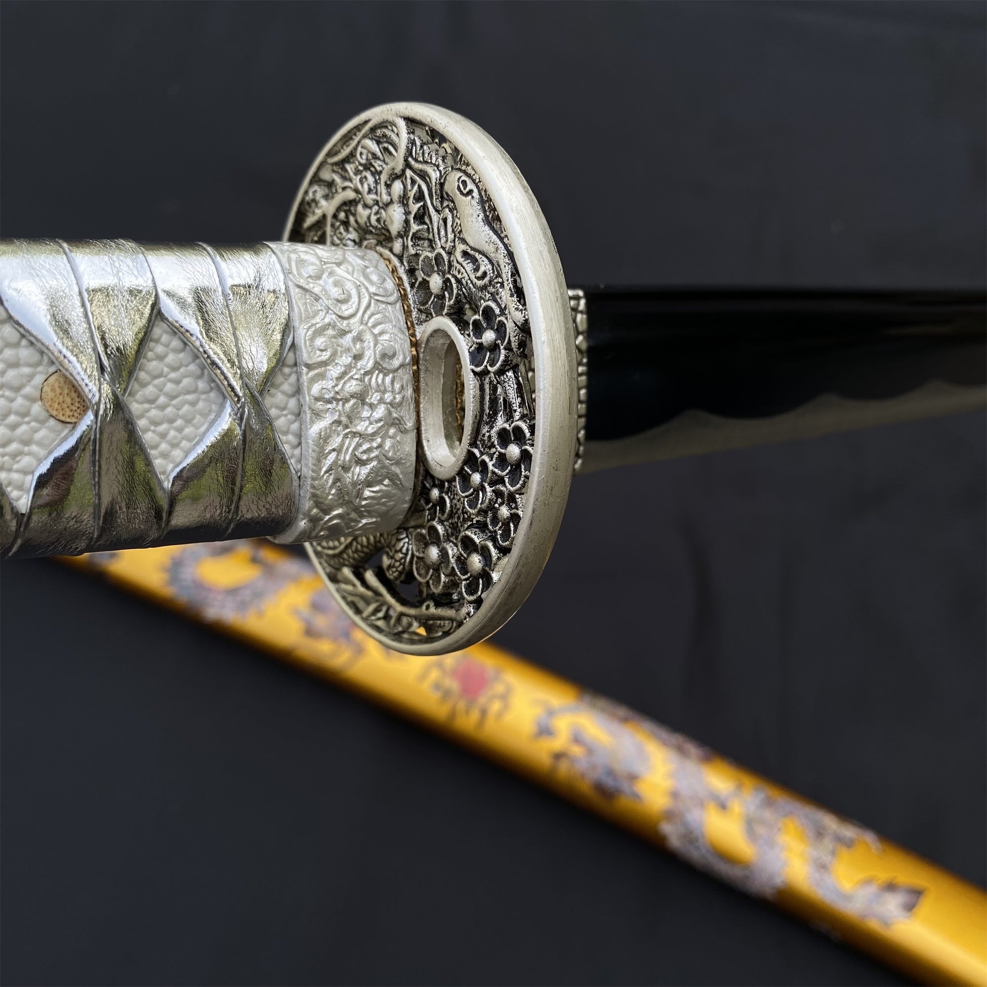 Golden Dragon Katana Samurai Sword - Tophatter Daily Deals