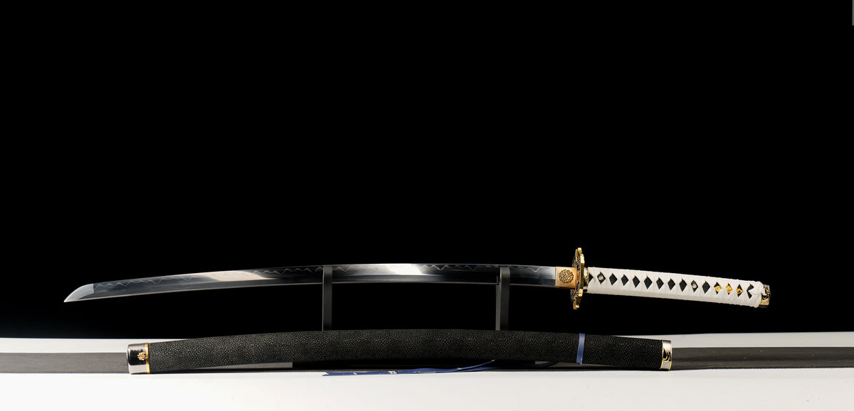 Devil May Cry 5 - Yamato Clay Tempered Handforged Katana Katana - Tophatter Daily Deals