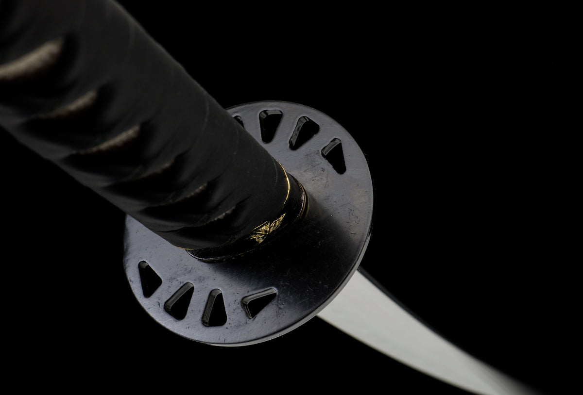 Kill Bill - Deluxe "The Bride" (Uma Thurman) Hatori Hanzo Hand Forged Katana In Clay Tempered HCS Katana - Tophatter Daily Deals