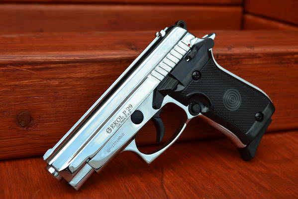 P29 Semi Automatic Blank Firing Pistol Chrome Finish - Tophatter's Guns'N'Weapons Store Collectible Weapons - Tophatter Daily Deals