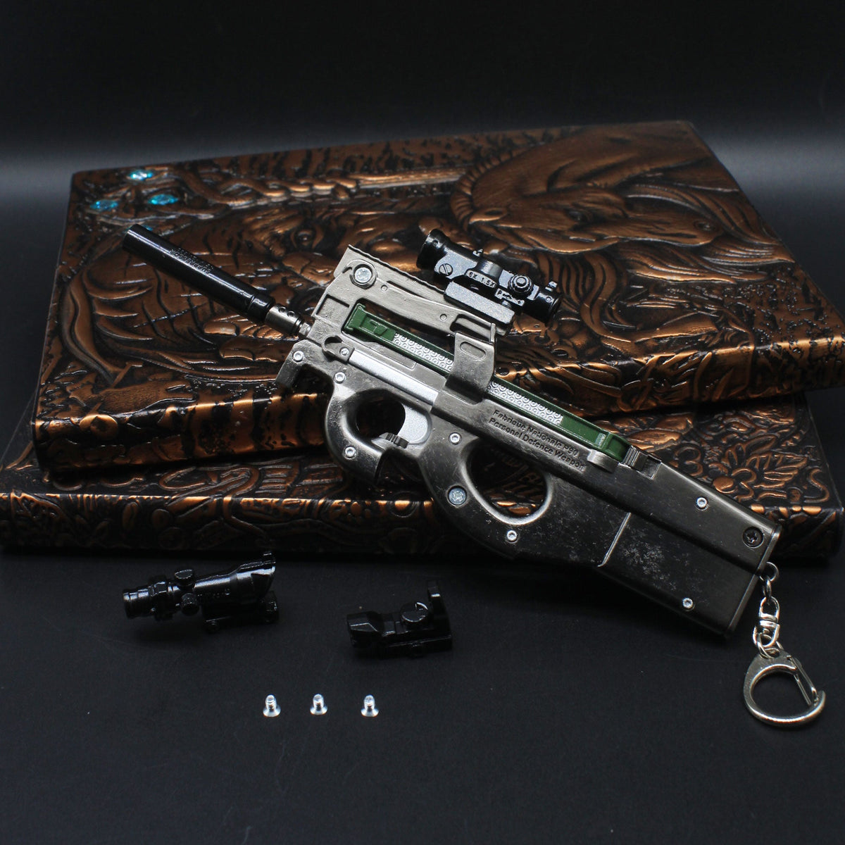 P90 Mental Submachine Miniature Gun 14CM/5.5" - Tophatter Daily Deals