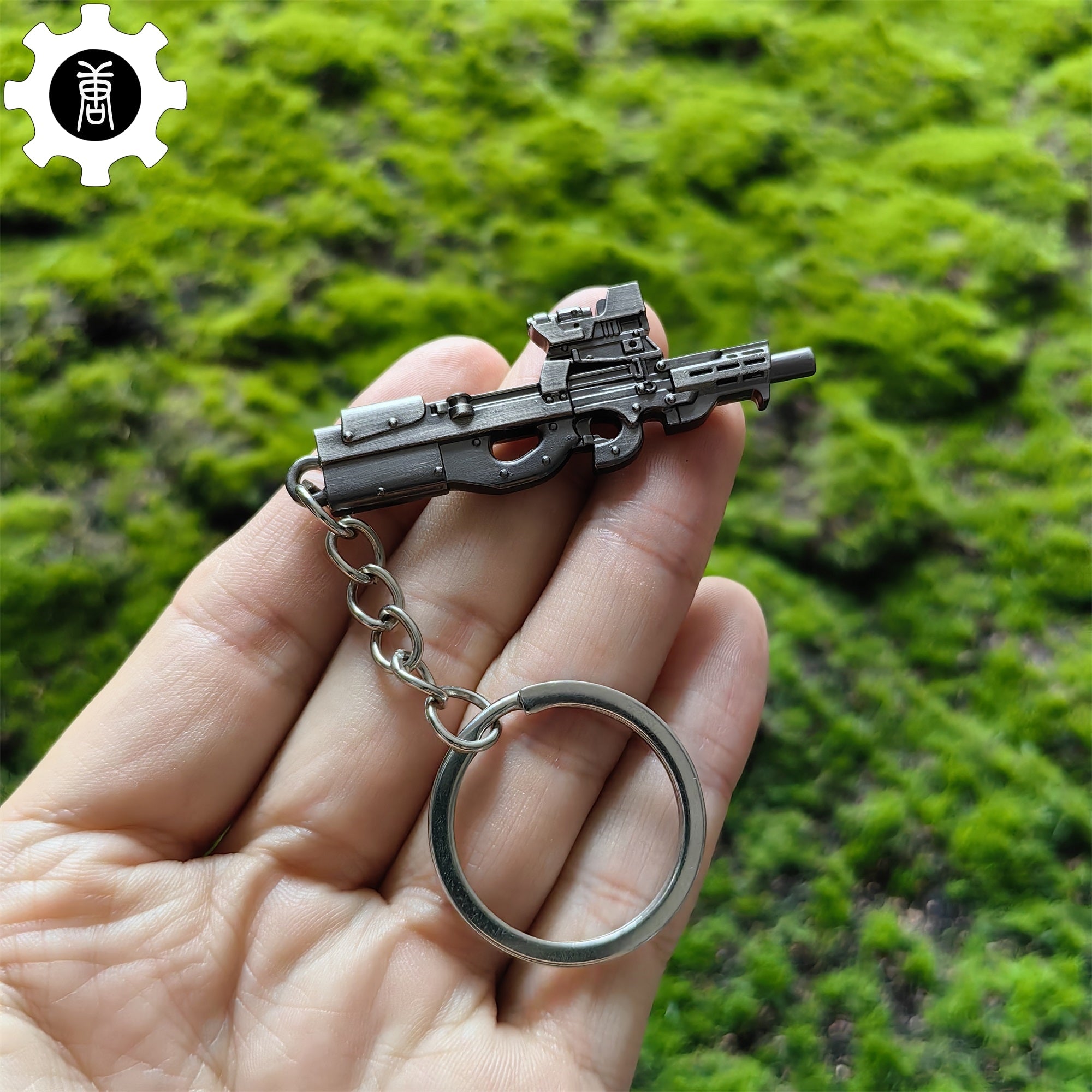 10 in 1 World Famous Submachine Gun SMG Keychain - Tophatter Daily Deals