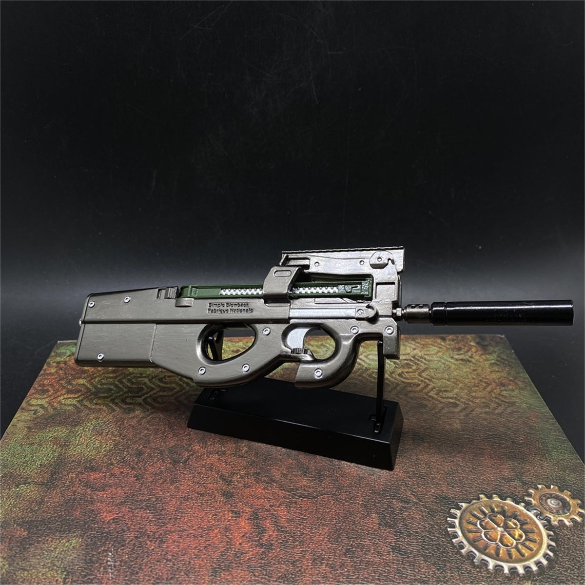 P90 Mental Submachine Miniature Gun 14CM/5.5" Wih Metal Stand - Tophatter Daily Deals