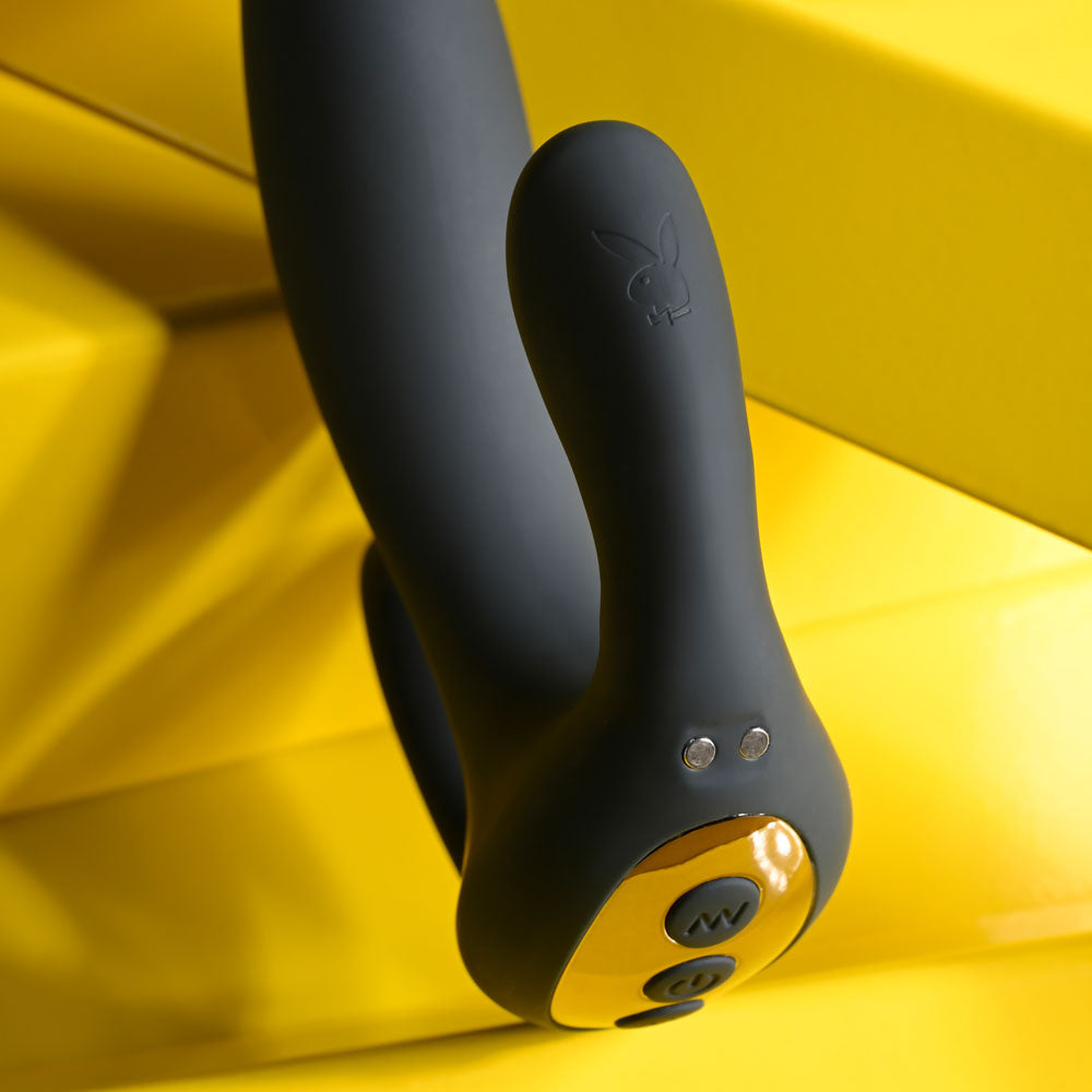Playboy Pleasure - TRIPLE THREAT 3 Head Stimulator 13.5cm > Vibrators > Unconventional - Tophatter Daily Deals