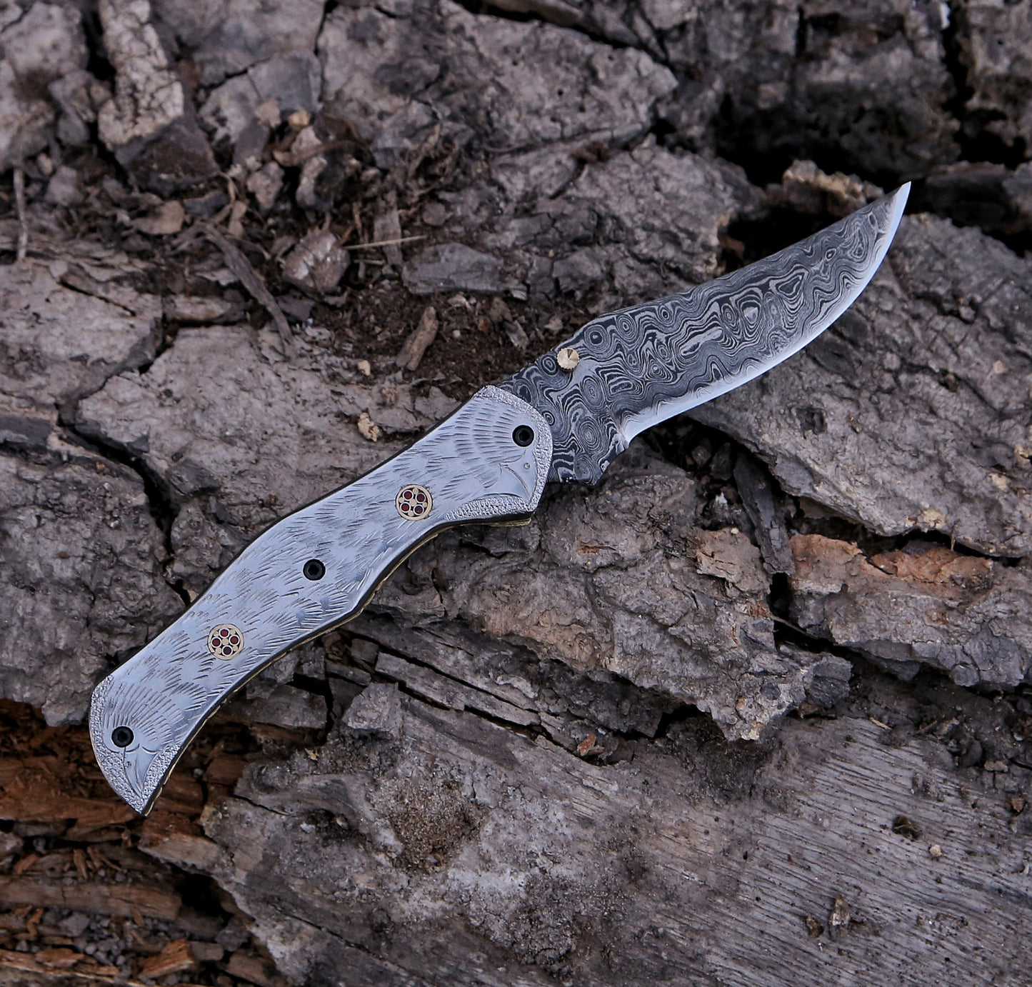 9.16" Damascus Steel Custom Handmade Folding Pocket Knife Engraved Steel Handle - TOPHATTER'S ARMORY DEALS Collectible Weapons - Tophatter Daily Deals