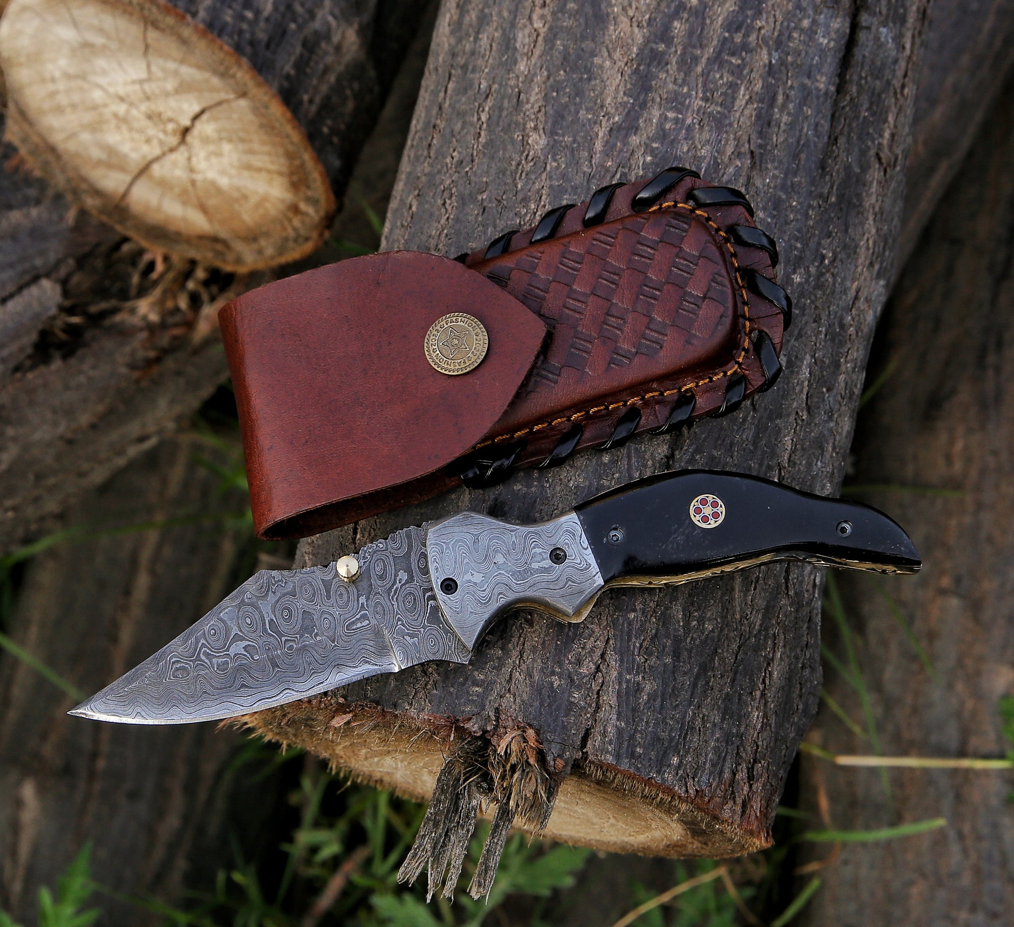 8" Damascus Steel Custom Handmade Folding Pocket Knife Black Horn Handle - TOPHATTER'S ARMORY DEALS Collectible Weapons - Tophatter Daily Deals